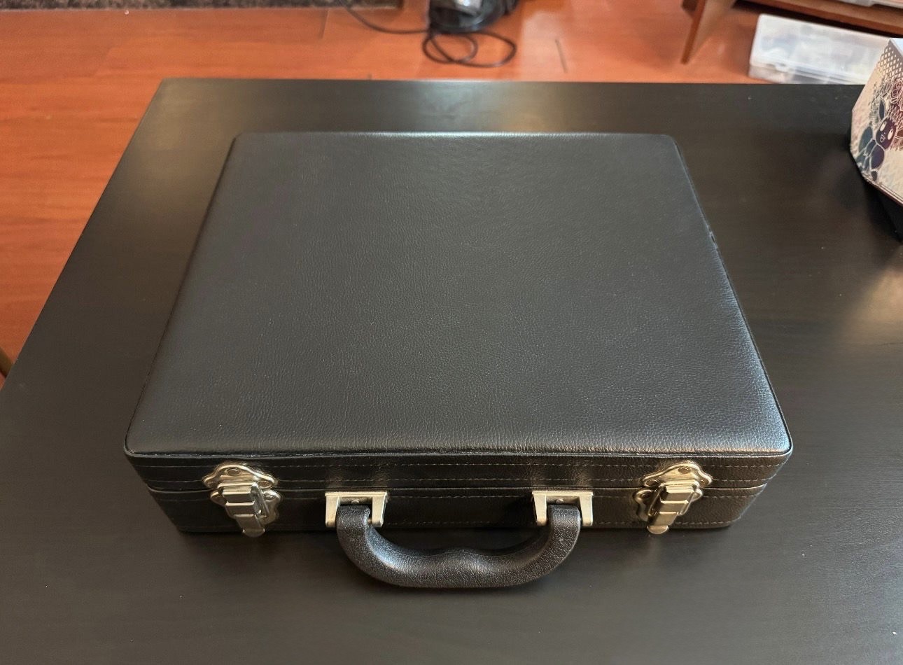 Handmade Luxury 15-Slot Watch Storage & Display Case - Briefcase Style - Image 4