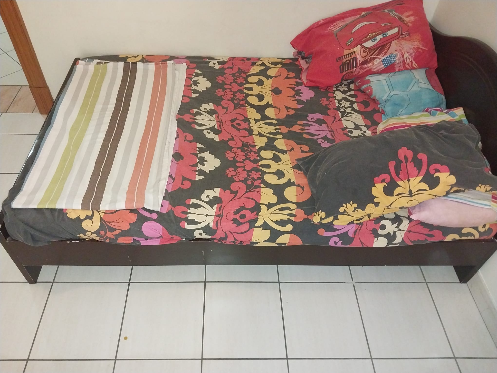 Bed with Mattress - Image 2