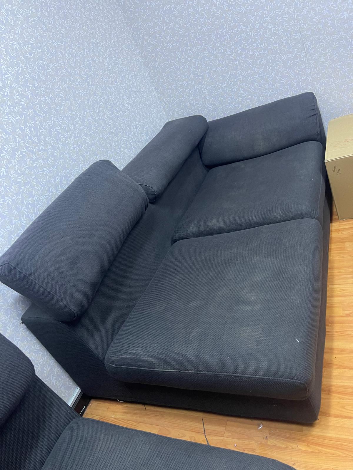 Modern Sofa for Sale  - Image 4