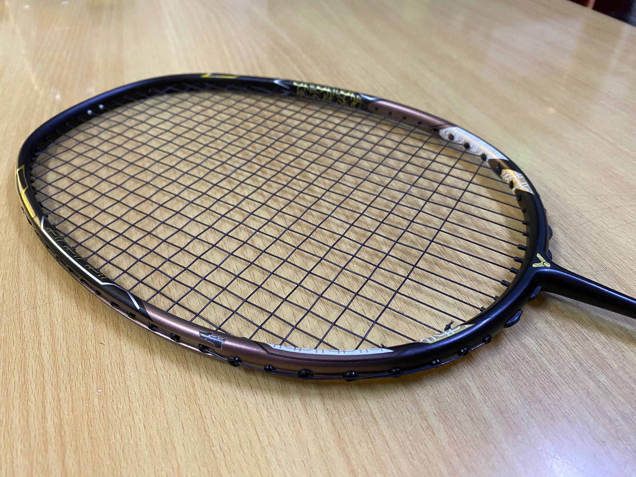 Victor Thruster Badminton Racket - Image 4