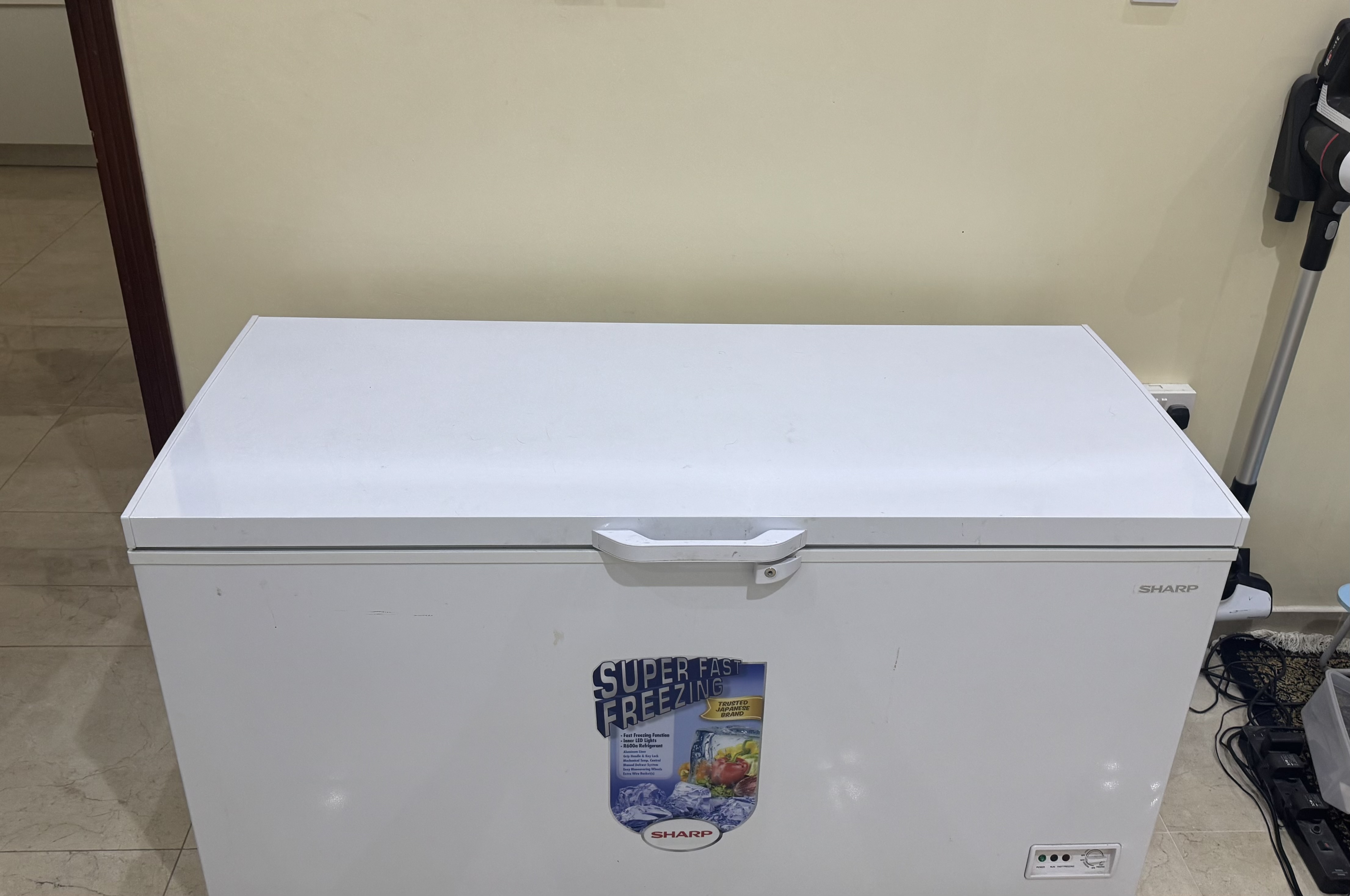 USED FREEZER FOR SALE - Image 4