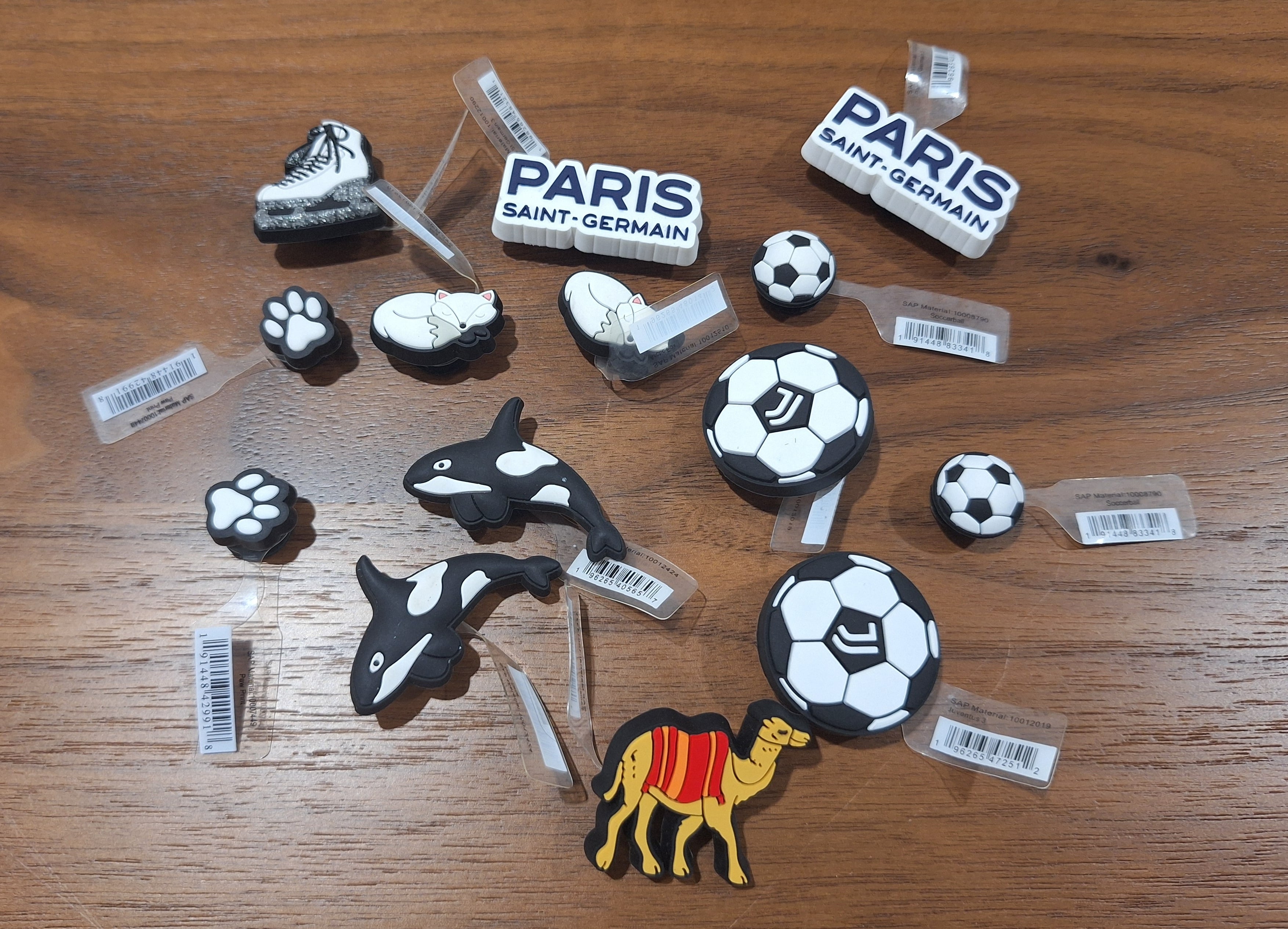Croc badges - Image 2