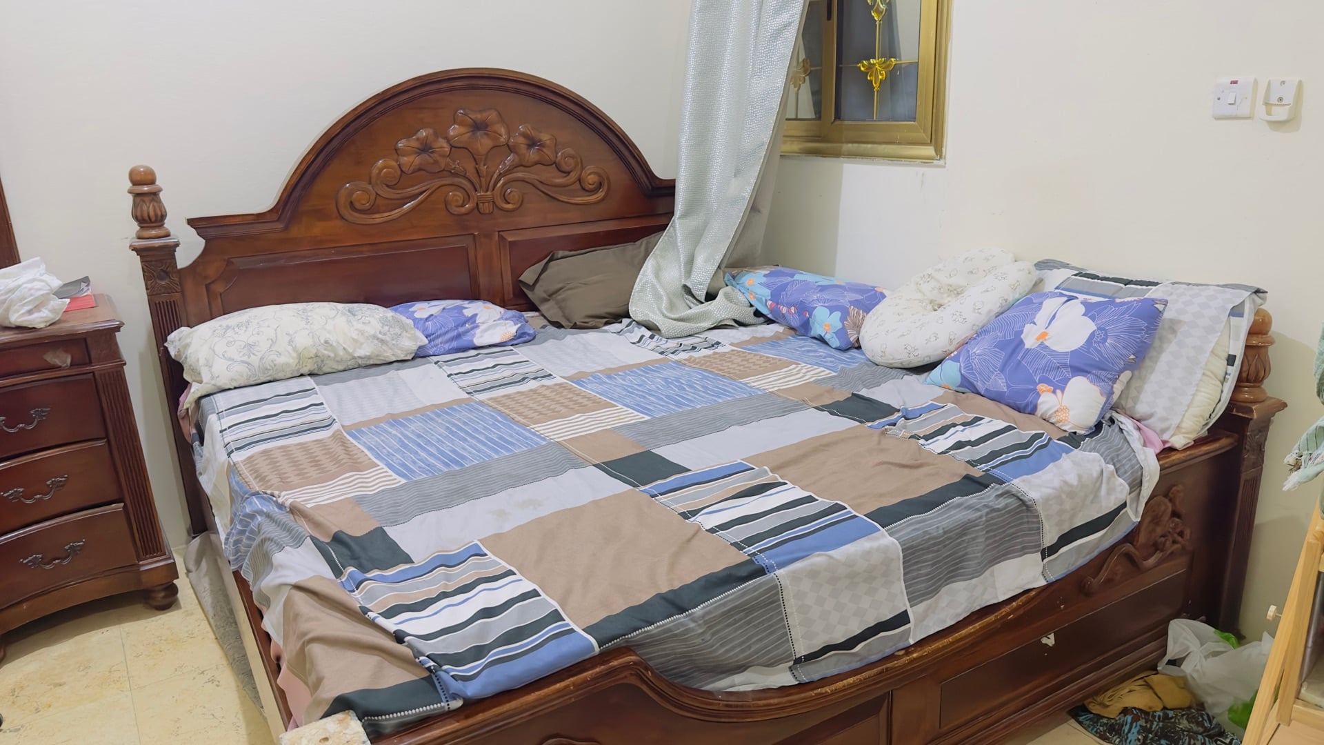 Bed frames plus two side table and one dressing table | Items | Qatar ...