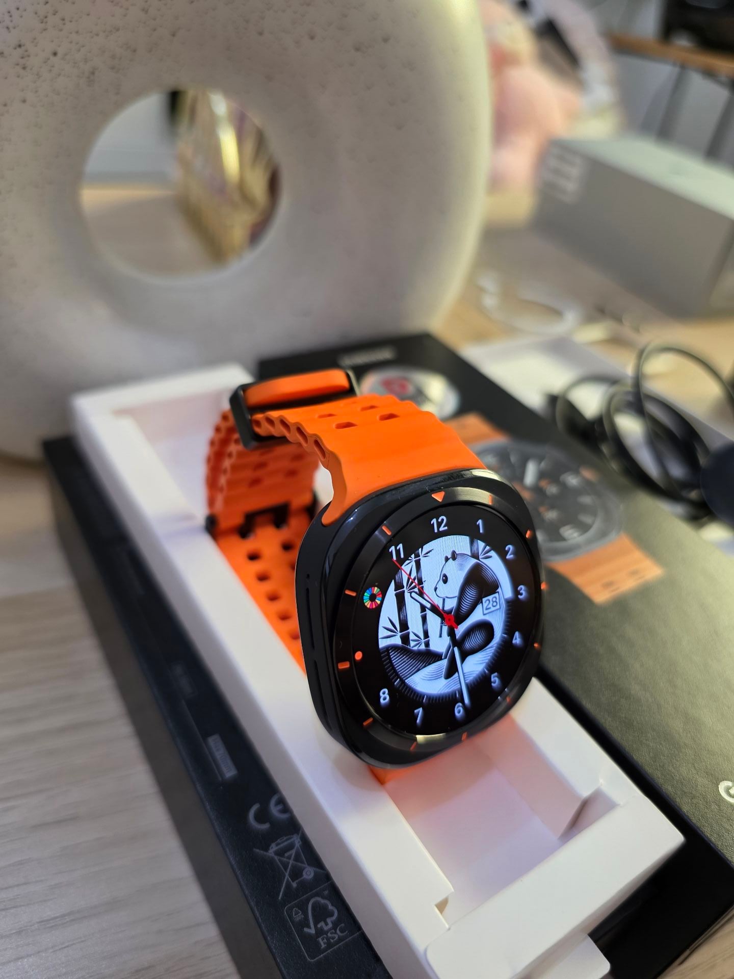 Galaxy Watch Ultra 2024 Orange - Image 1