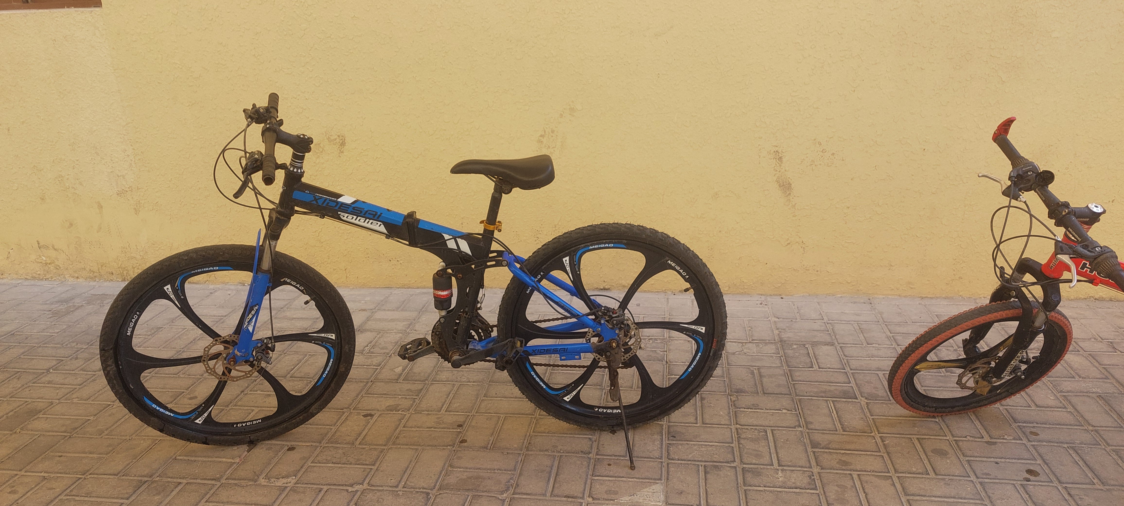 Kids used bicycle  - Image 2