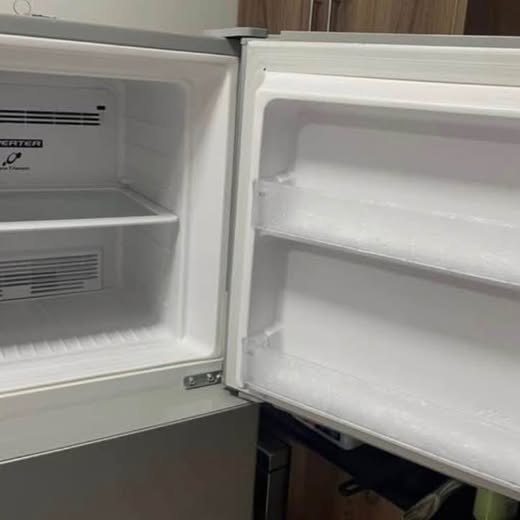 Hitachi Double Door Refrigerator RH330PUK4KSLS 330 Ltr - Image 3