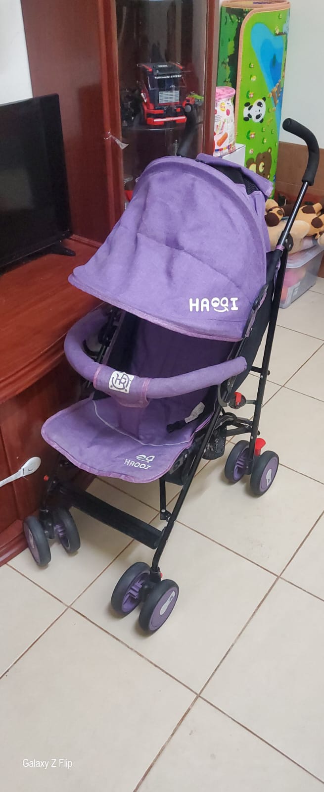 Used kids Purple Stroller - Image 6