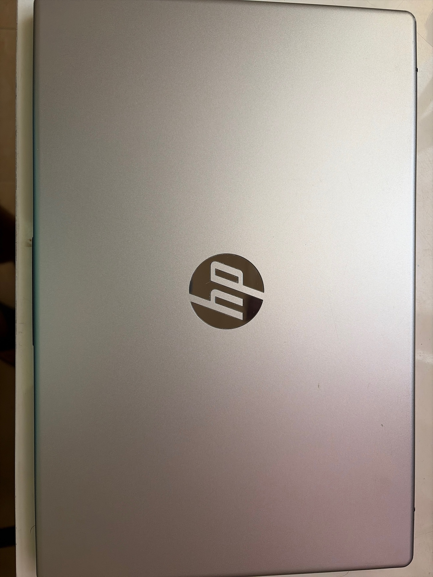 HP LAPTOP 12” - Image 2