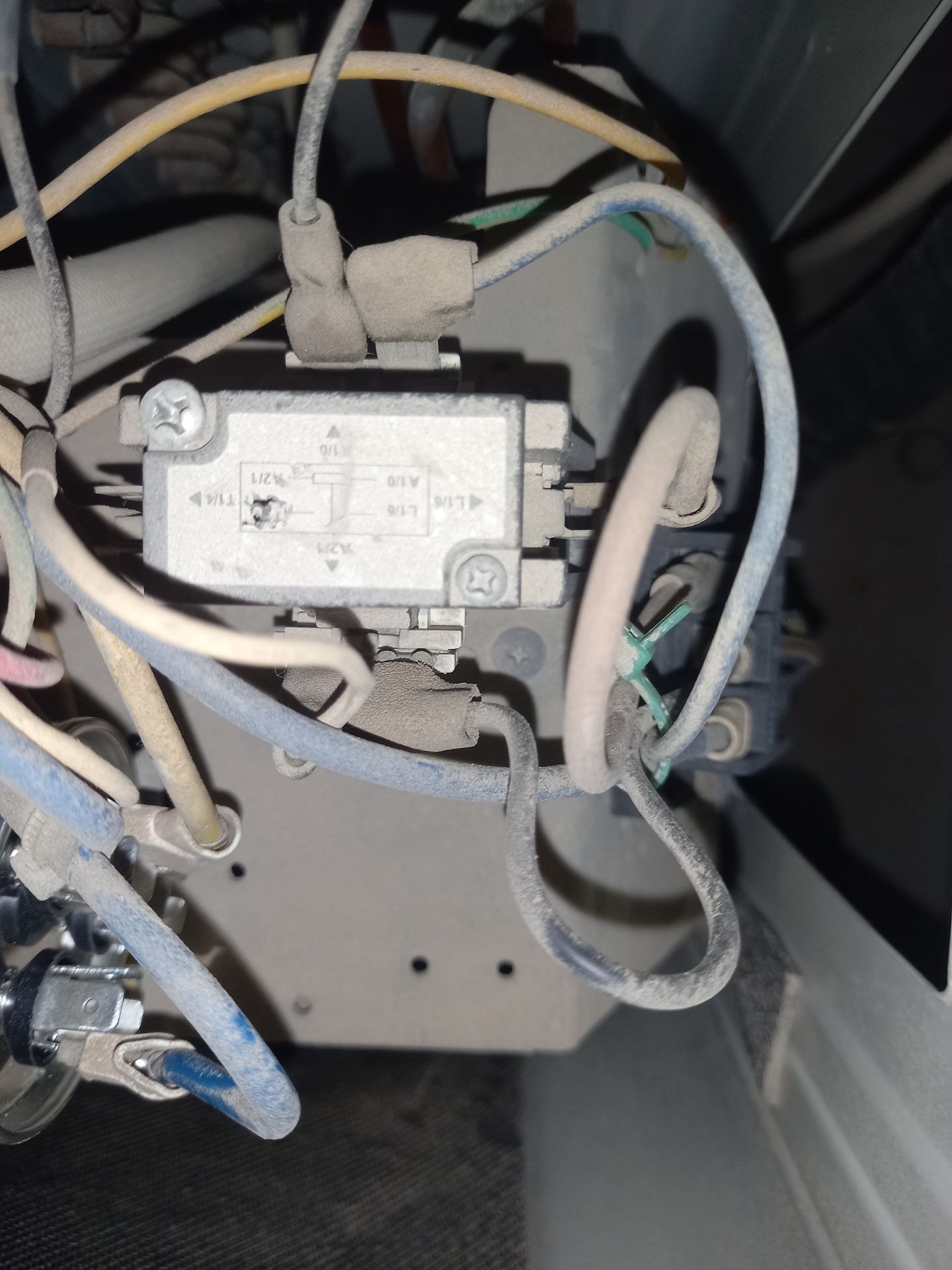 AC Repair & Maintenance Services in Qatar - Image 2