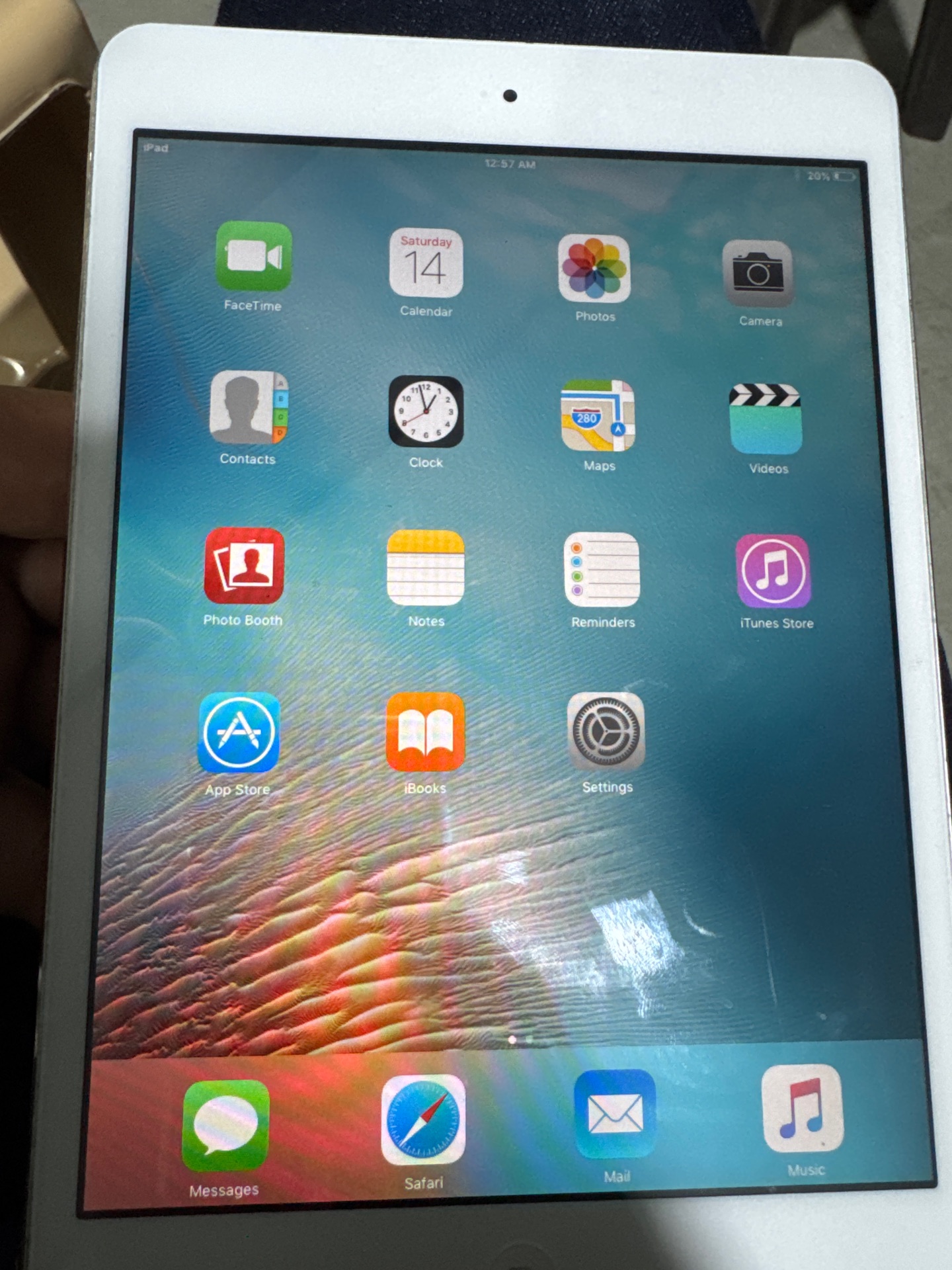iPad mini 1st Gen good condition  - Image 4