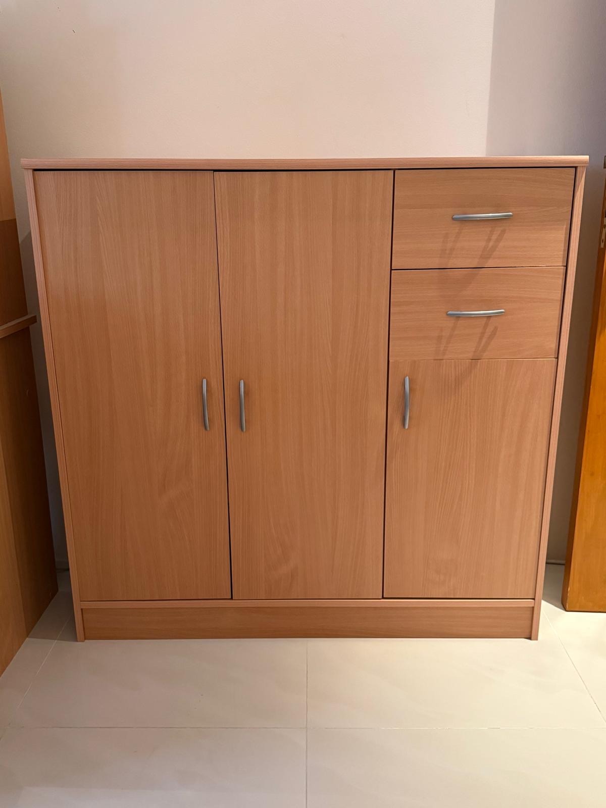Cupboard in perfect condition - Image 4