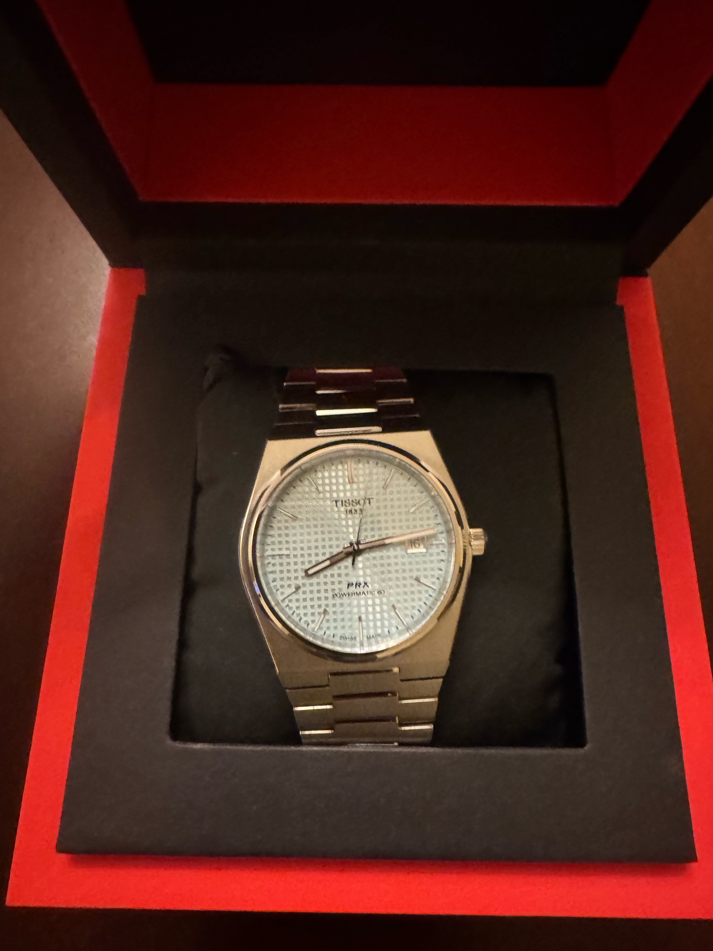 Automatic original tissot with box and warranty  - Image 7