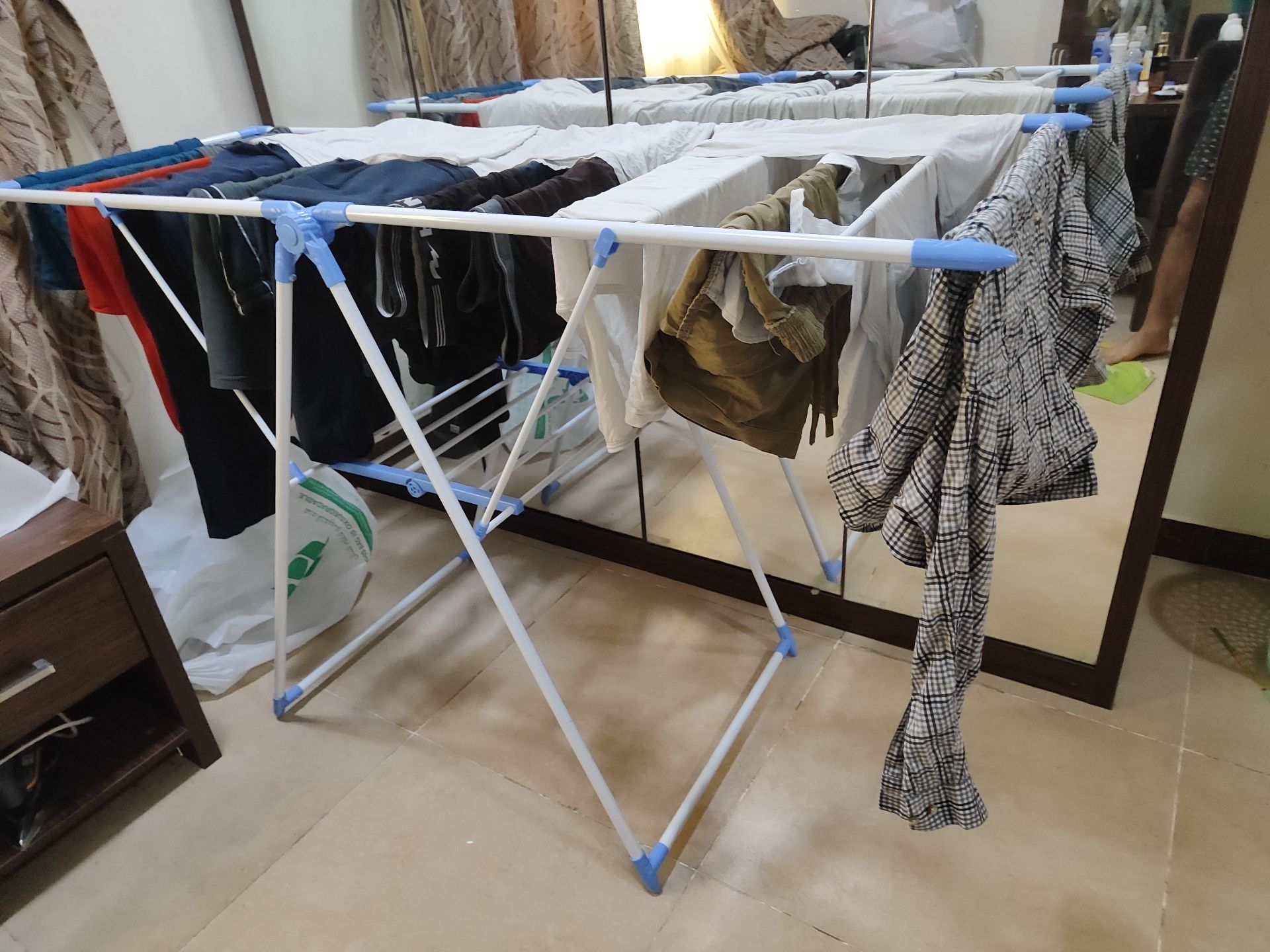 Laundry hanger - Image 5