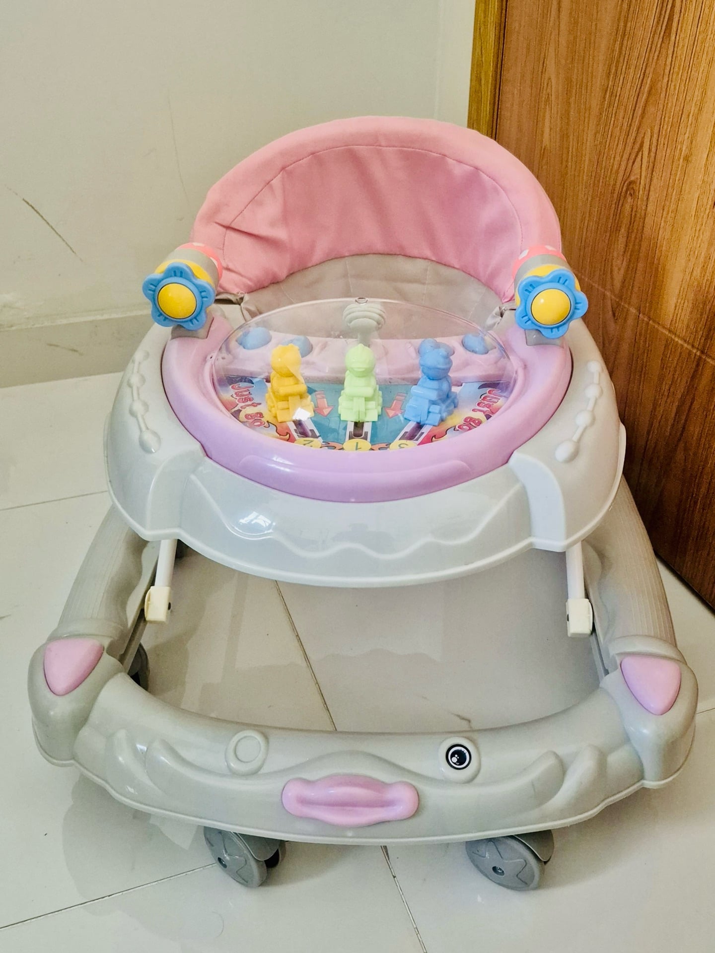 Juniors branded Baby Walker - Image 1