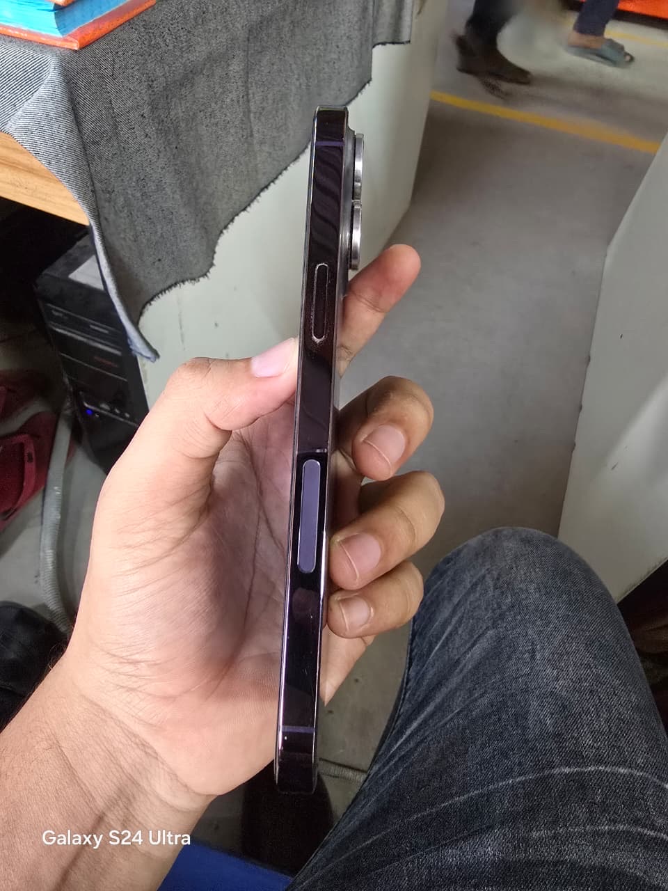 iPhone 14Pro Max - Image 5