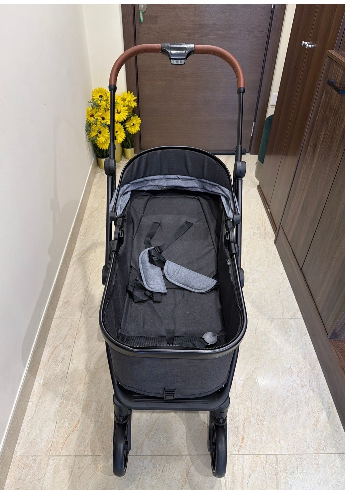 Giggles stroller immaculate condition  - Image 3