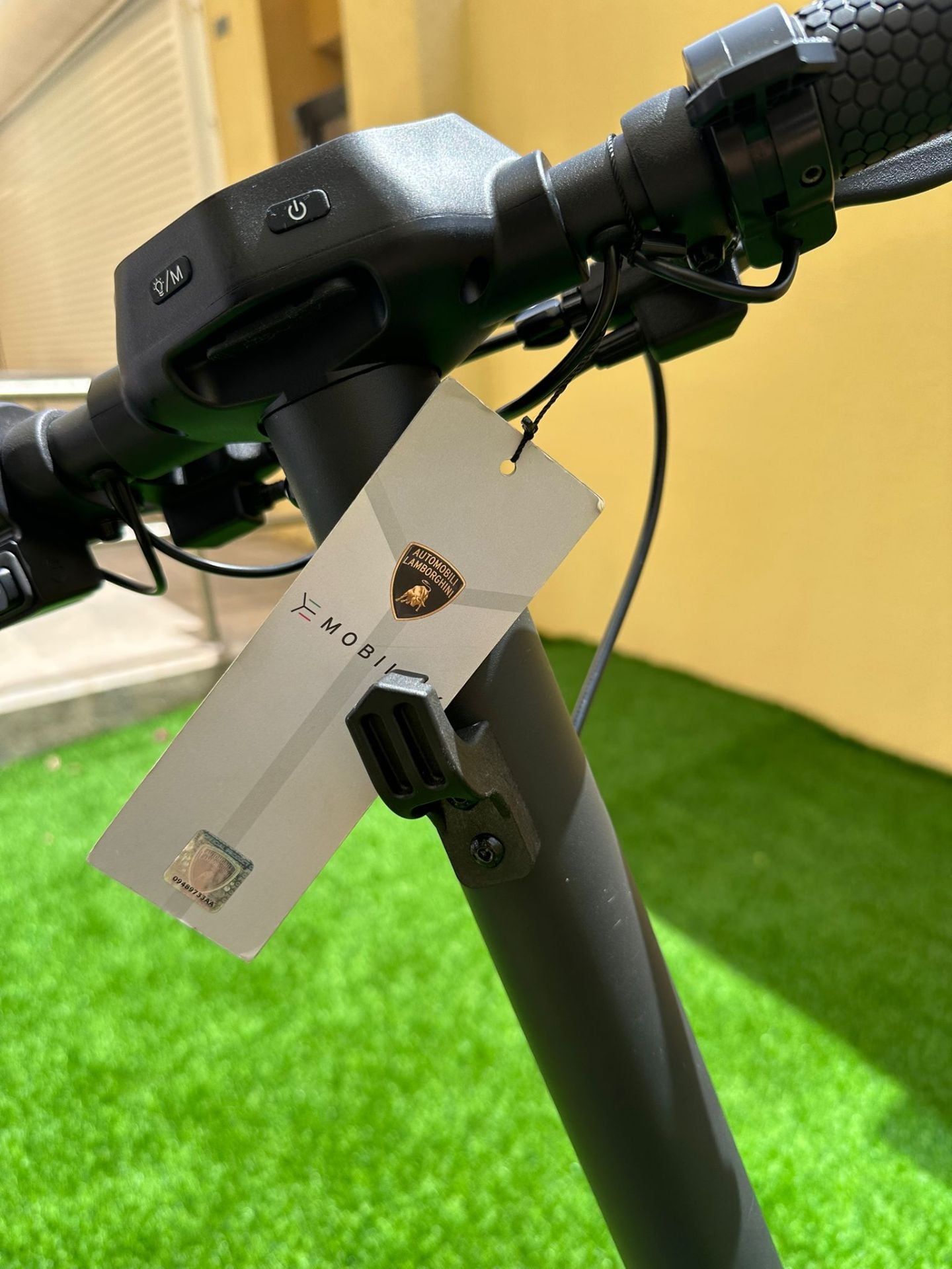Lamborghini AL eXT e-Scooter - Bronze - Image 3
