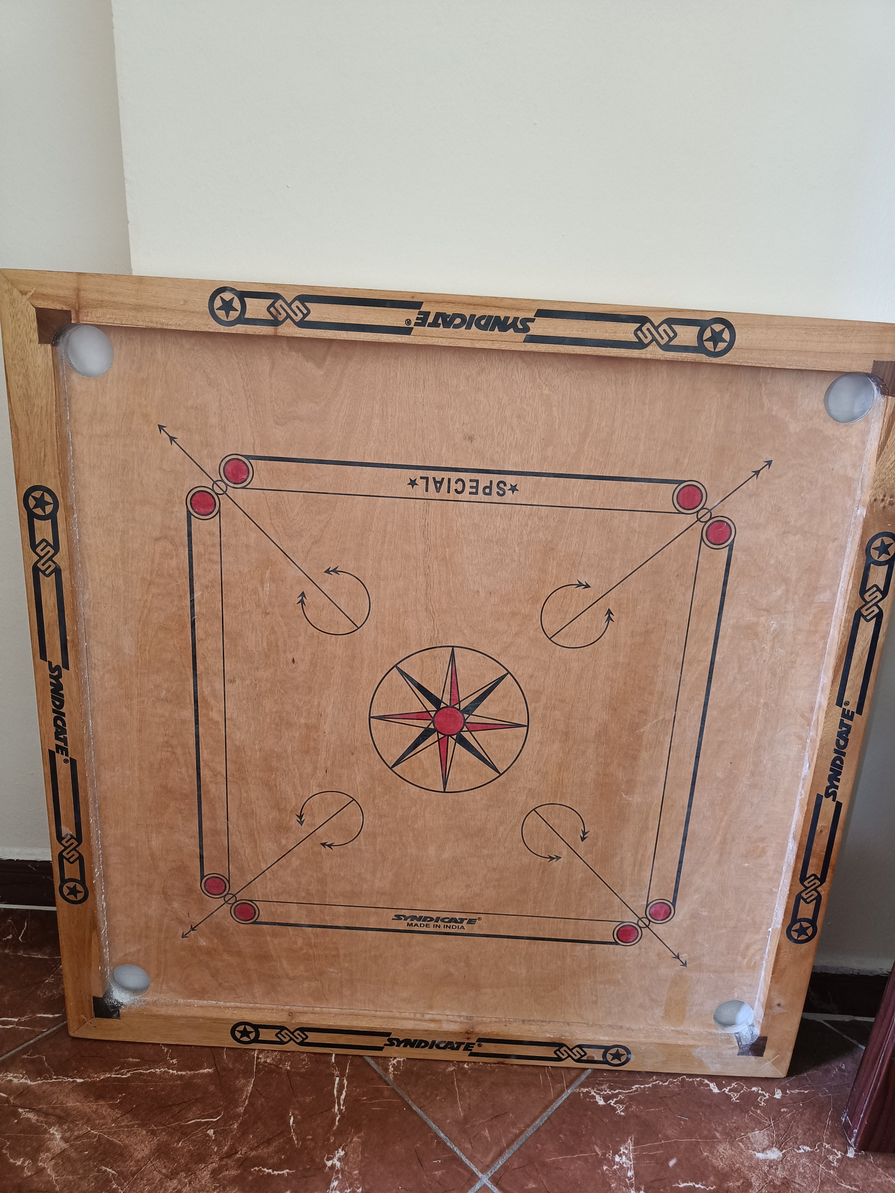 Carrom Board - Excellent condition, Hardley used - Image 1