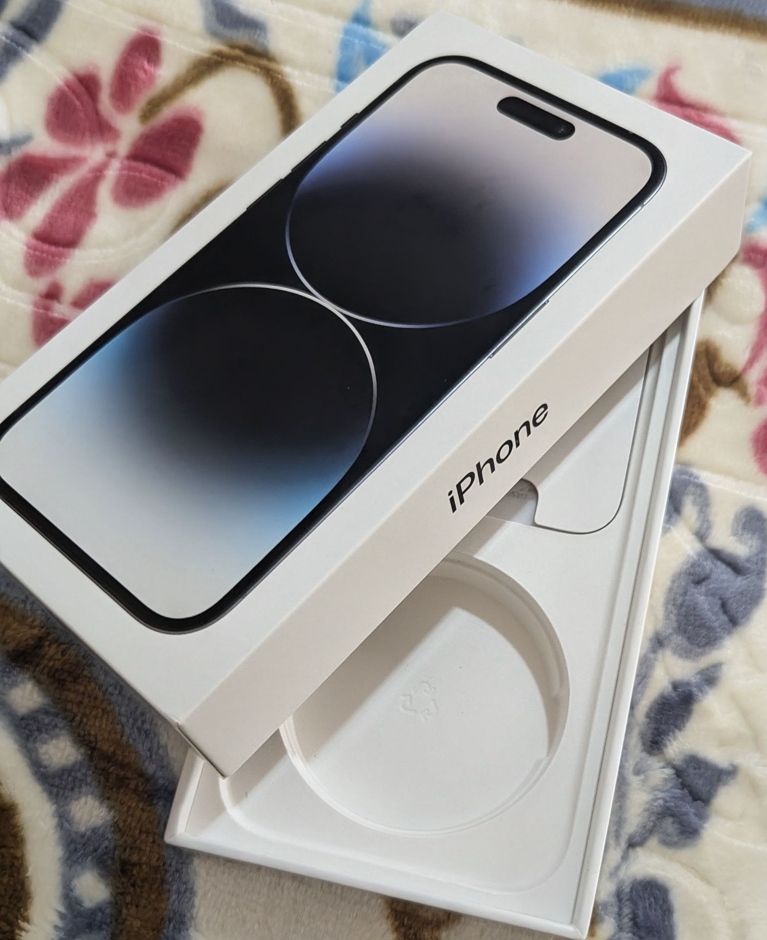 iPhone 14 pro  - Image 5