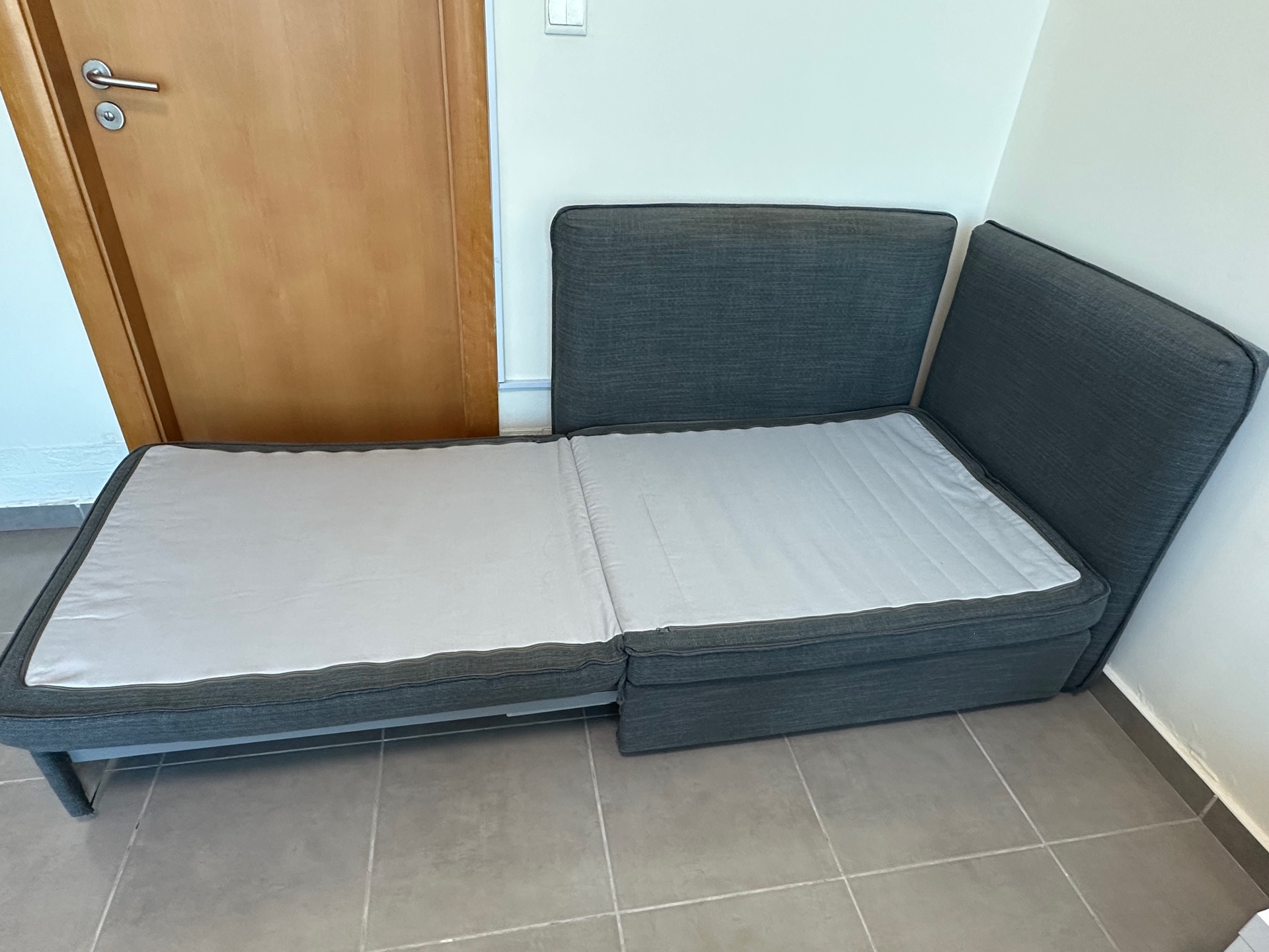 Ikea Valentuna sofa bed - Image 3