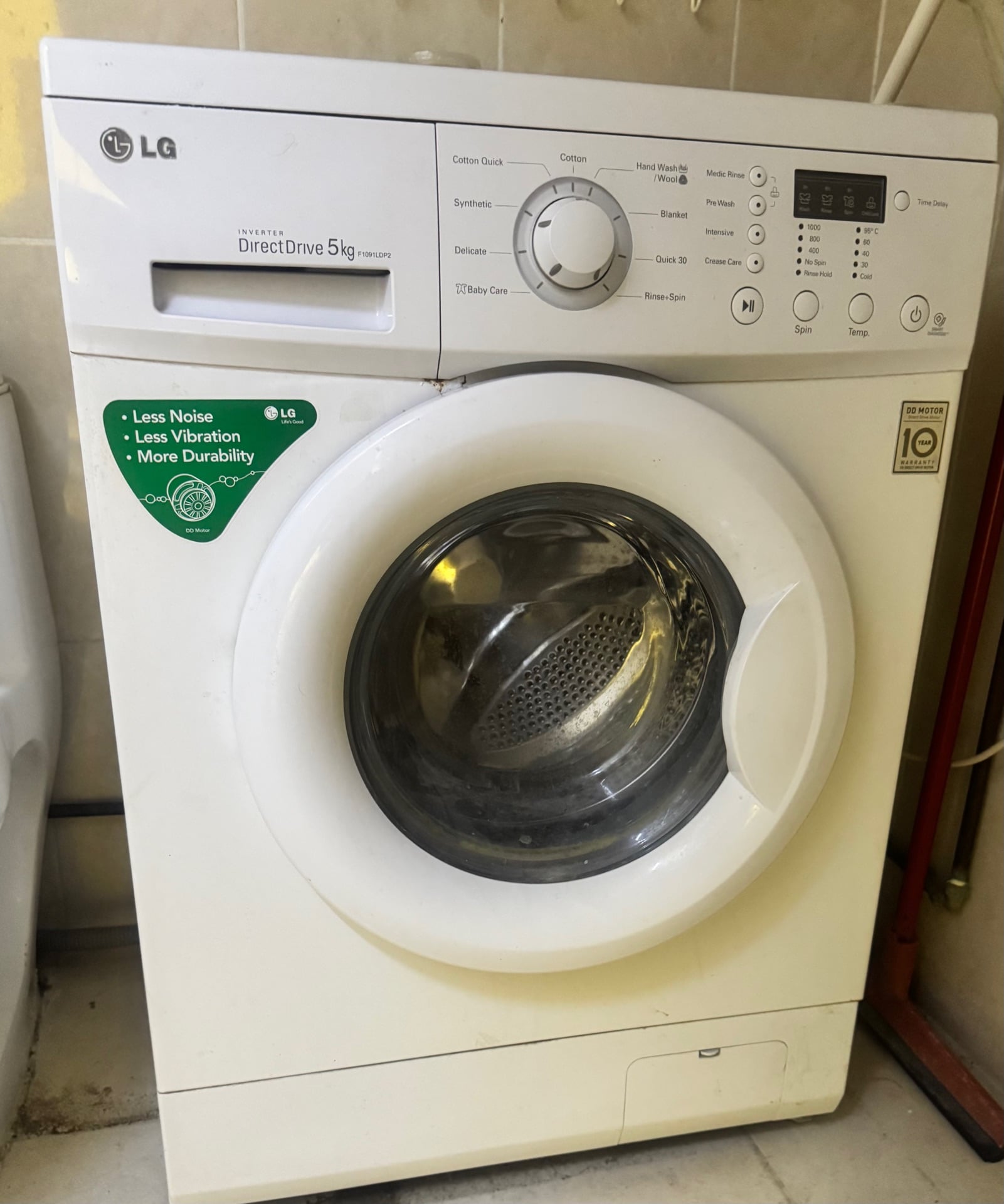 Lg fully automatic frint loaded washing machine. Just like new - Image 3