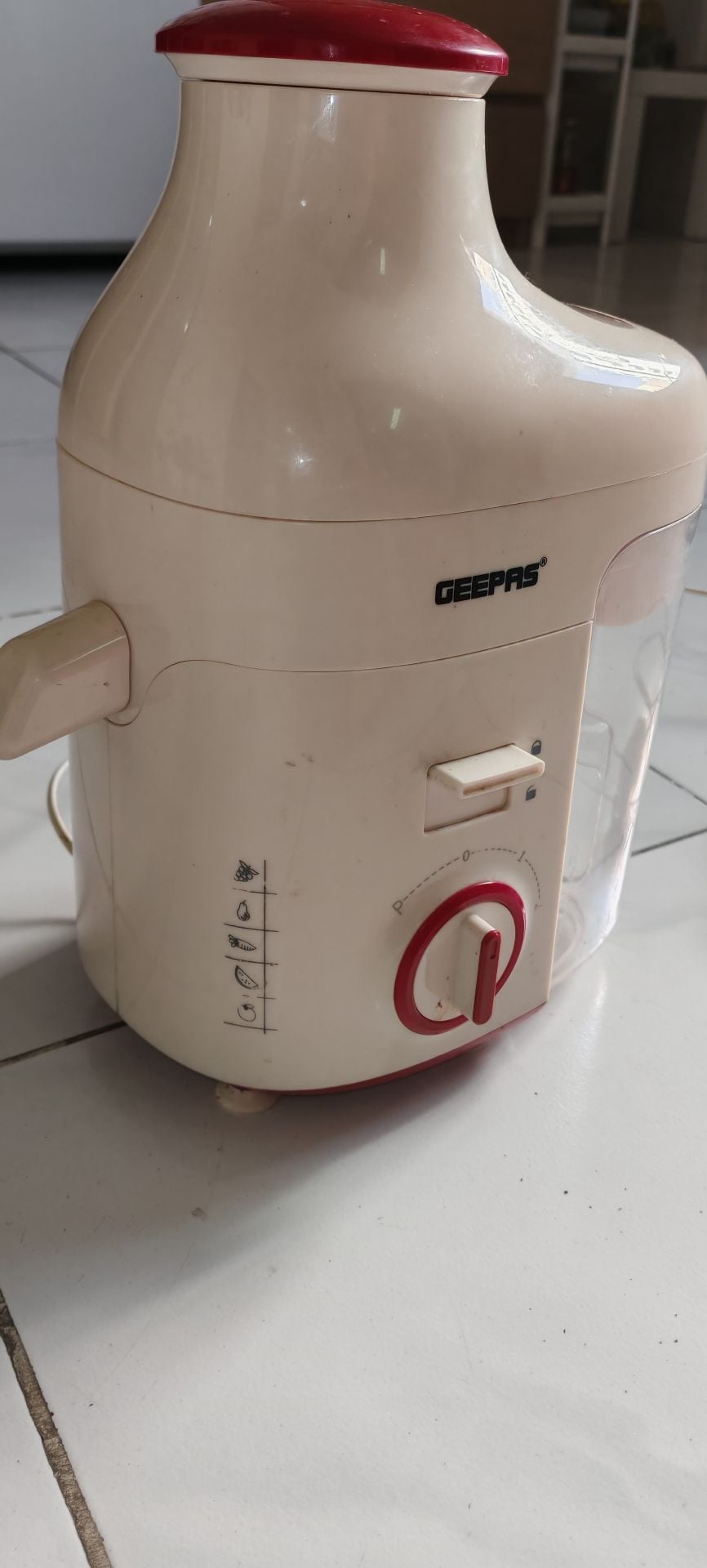 Geepas Juicer  - Image 3