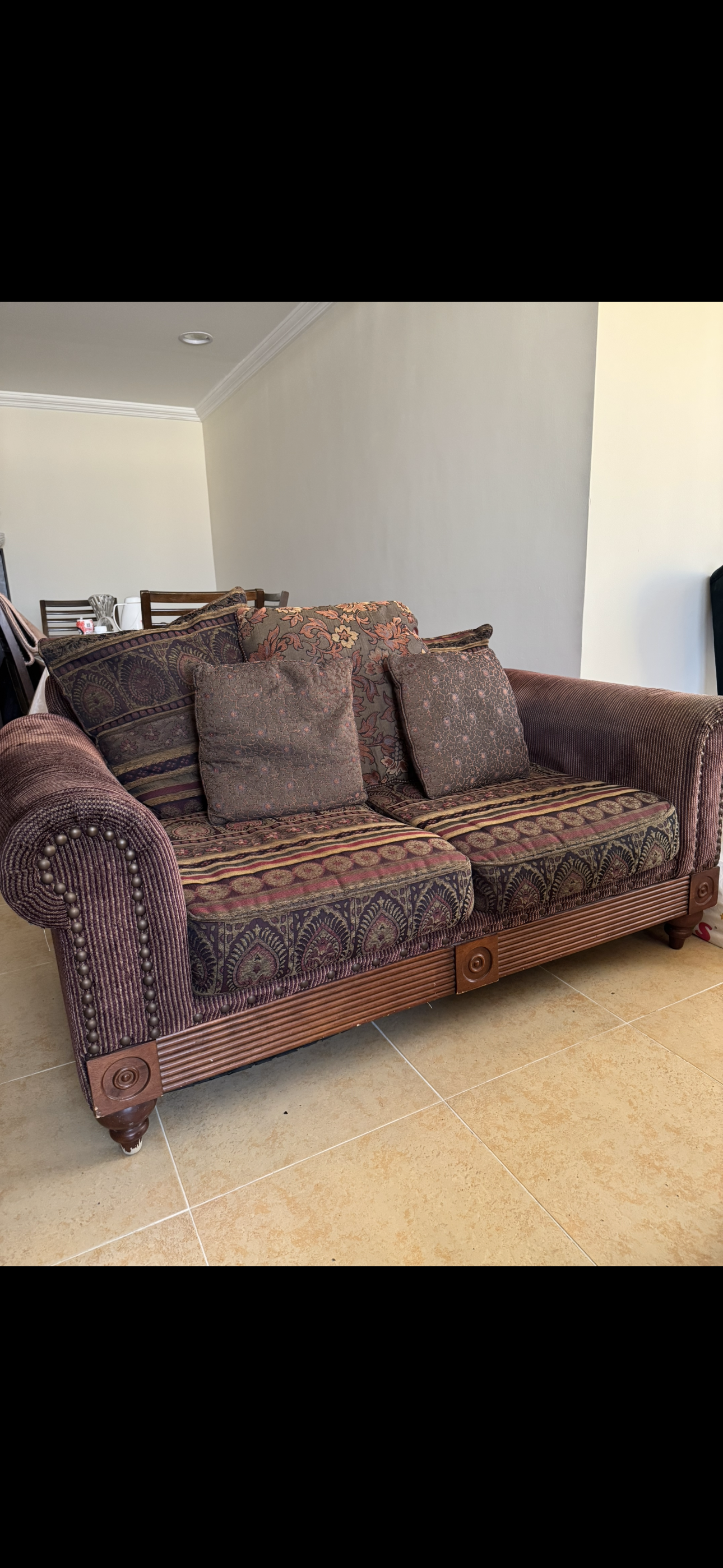 Homecenter 3 brown sofa - Image 1