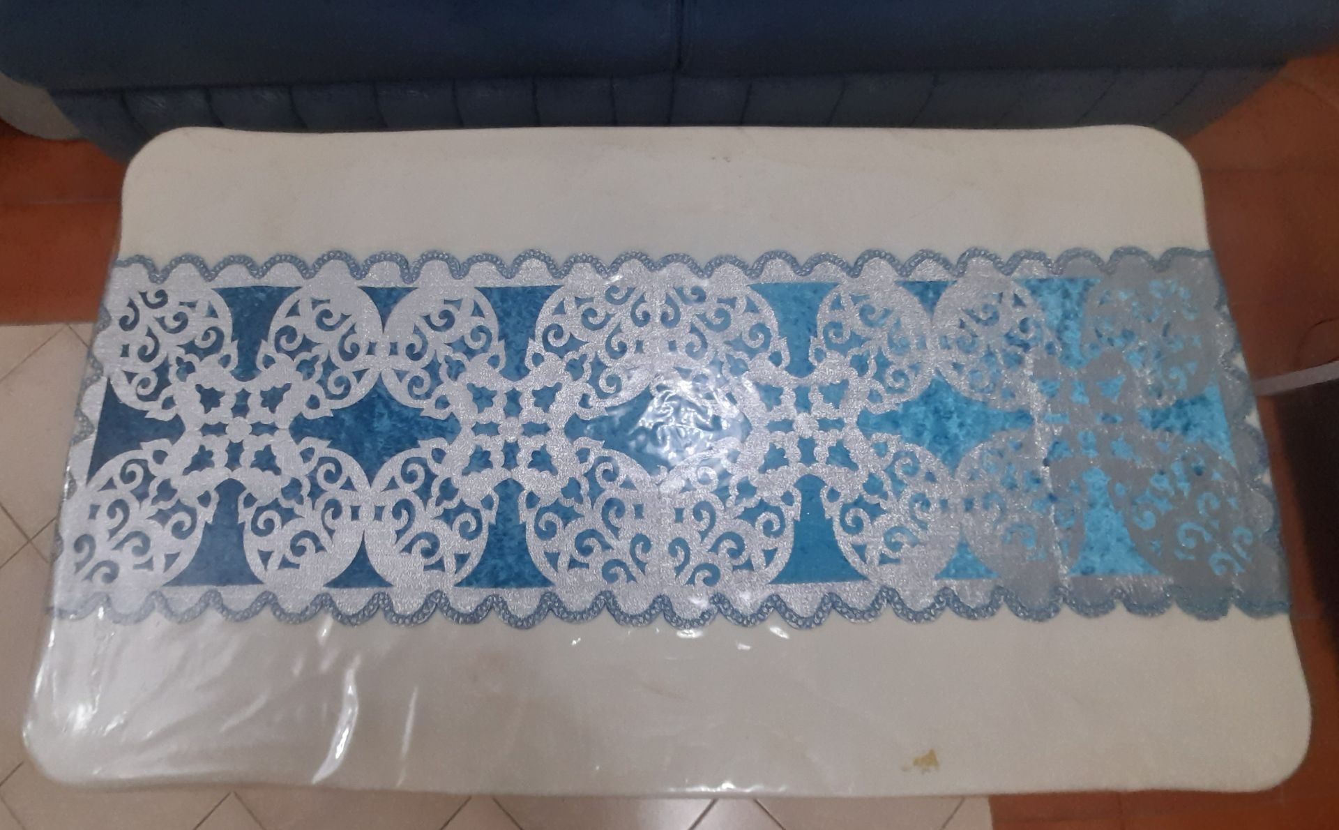 Single Marble Table  - Image 5