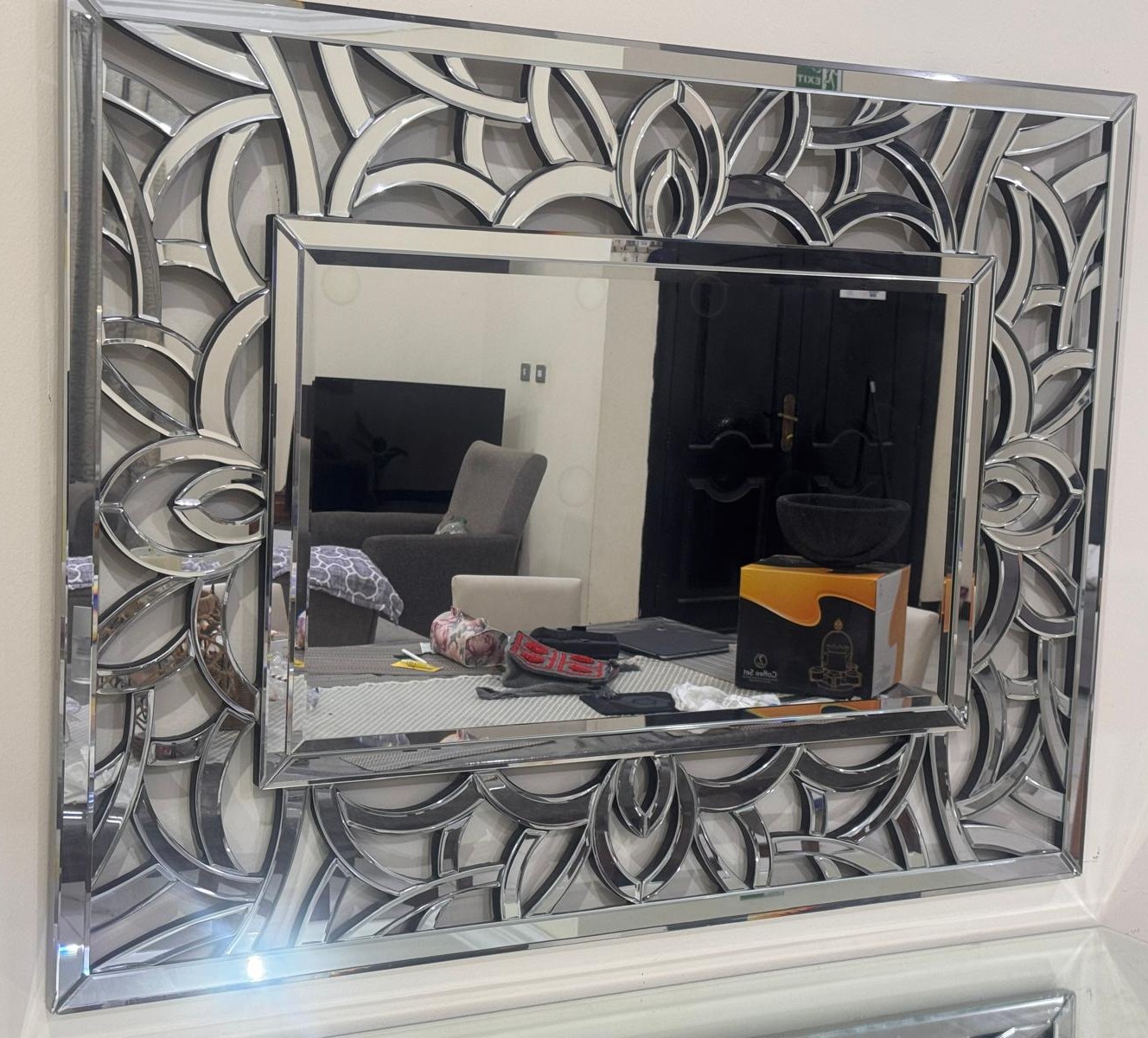 Luxury Mirrored Console & Designer Wall Mirror Set - Image 6