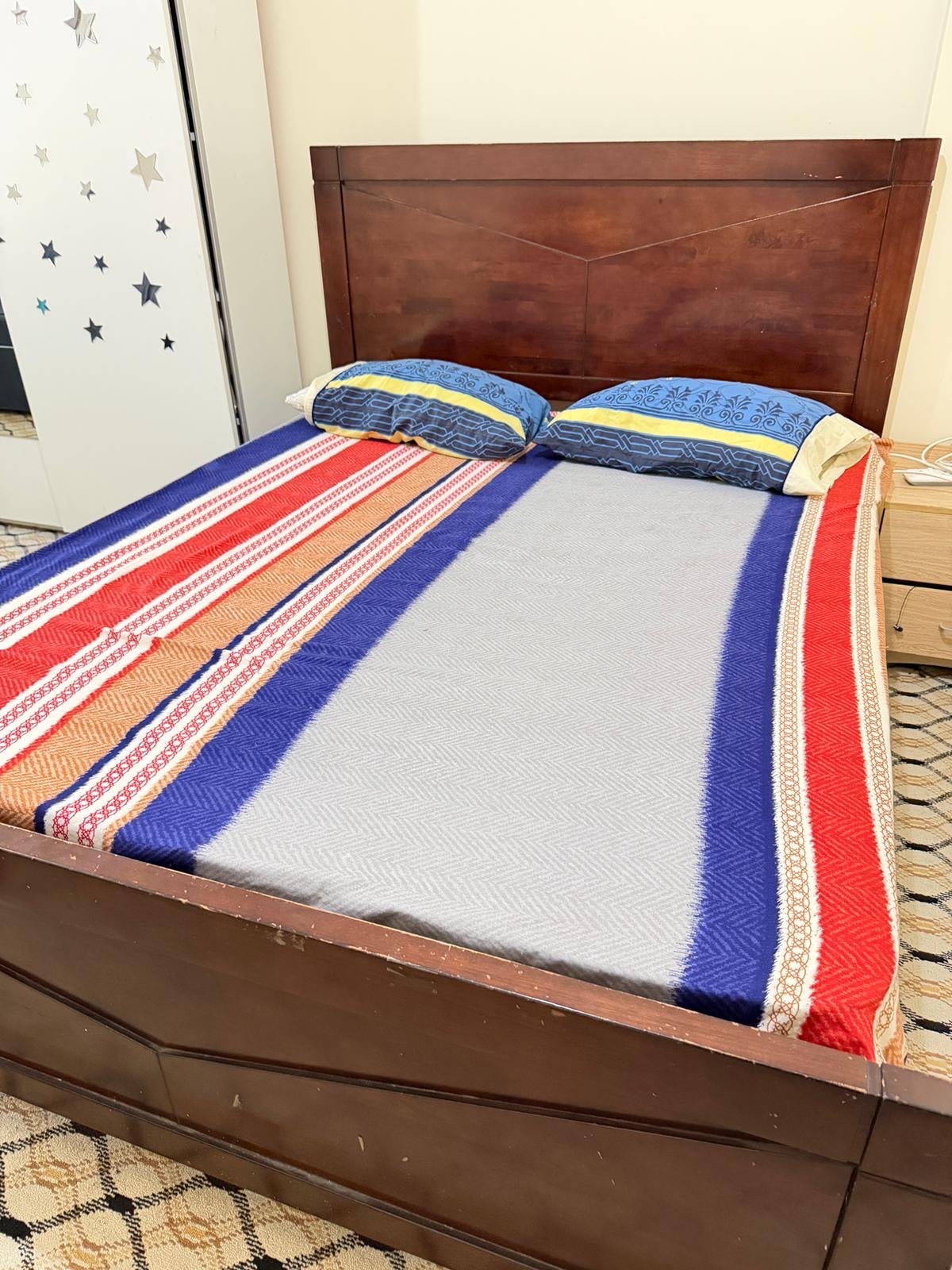 Bed with matress for sale - Image 1