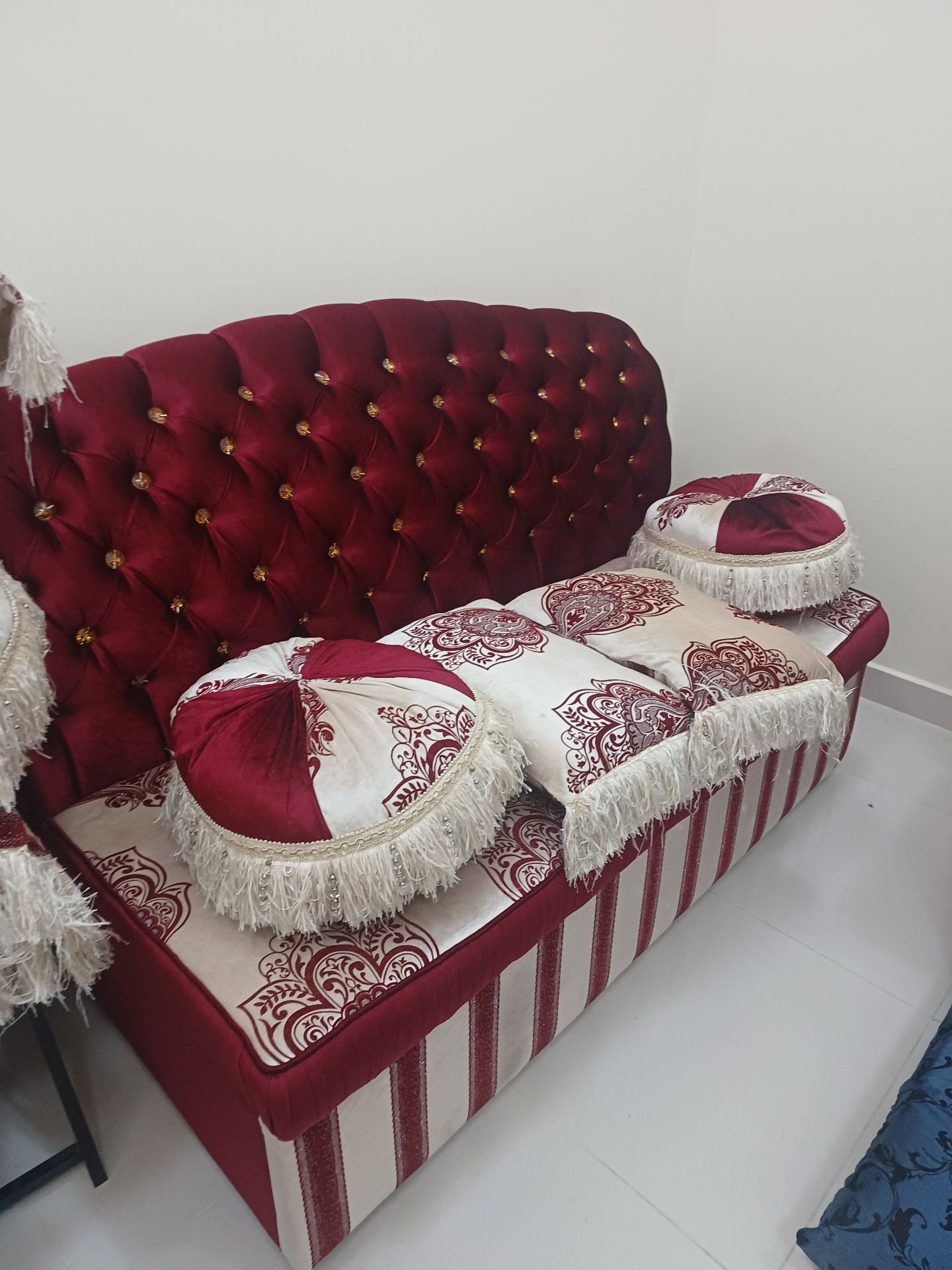 Sofa - Image 2