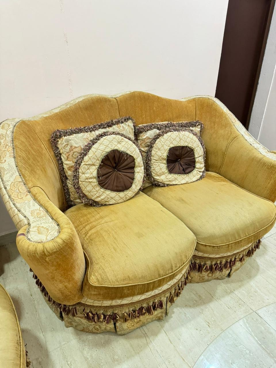 7 Seater Luxury Sofa Set For Sale - Image 3