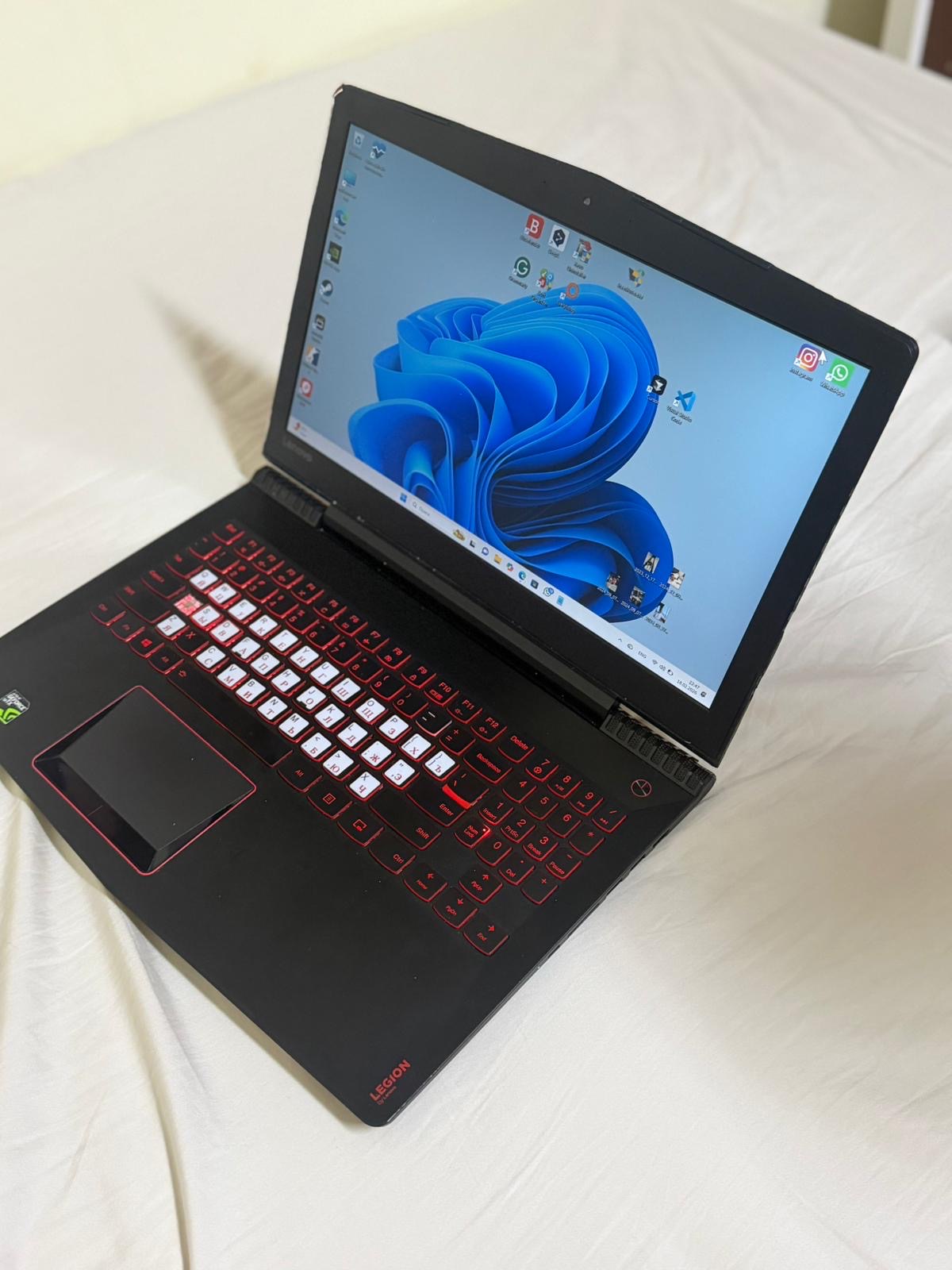Lenovo legion Y520 gaming laptop - Image 1