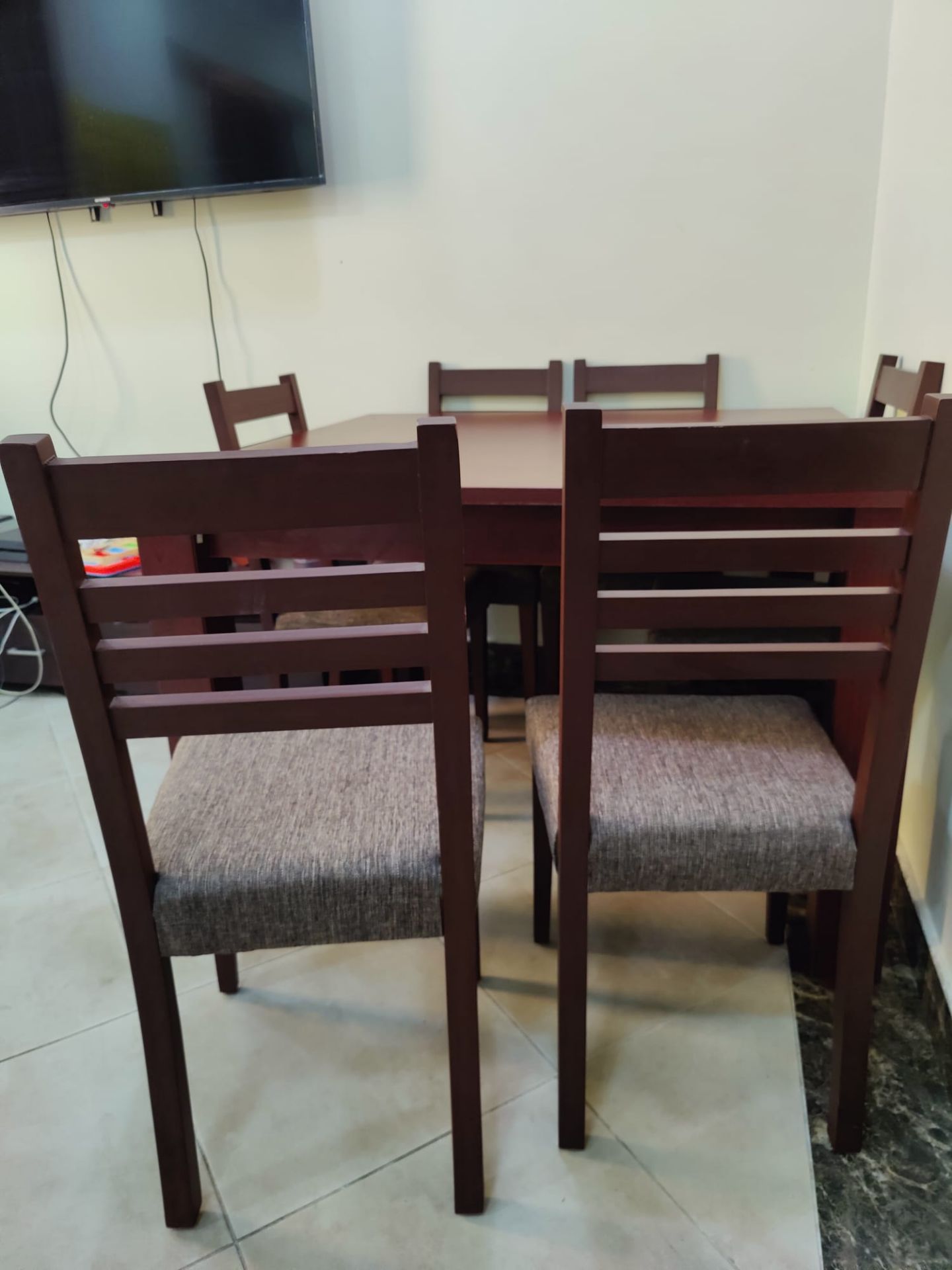 Dining table with six chairs for sale - Image 3