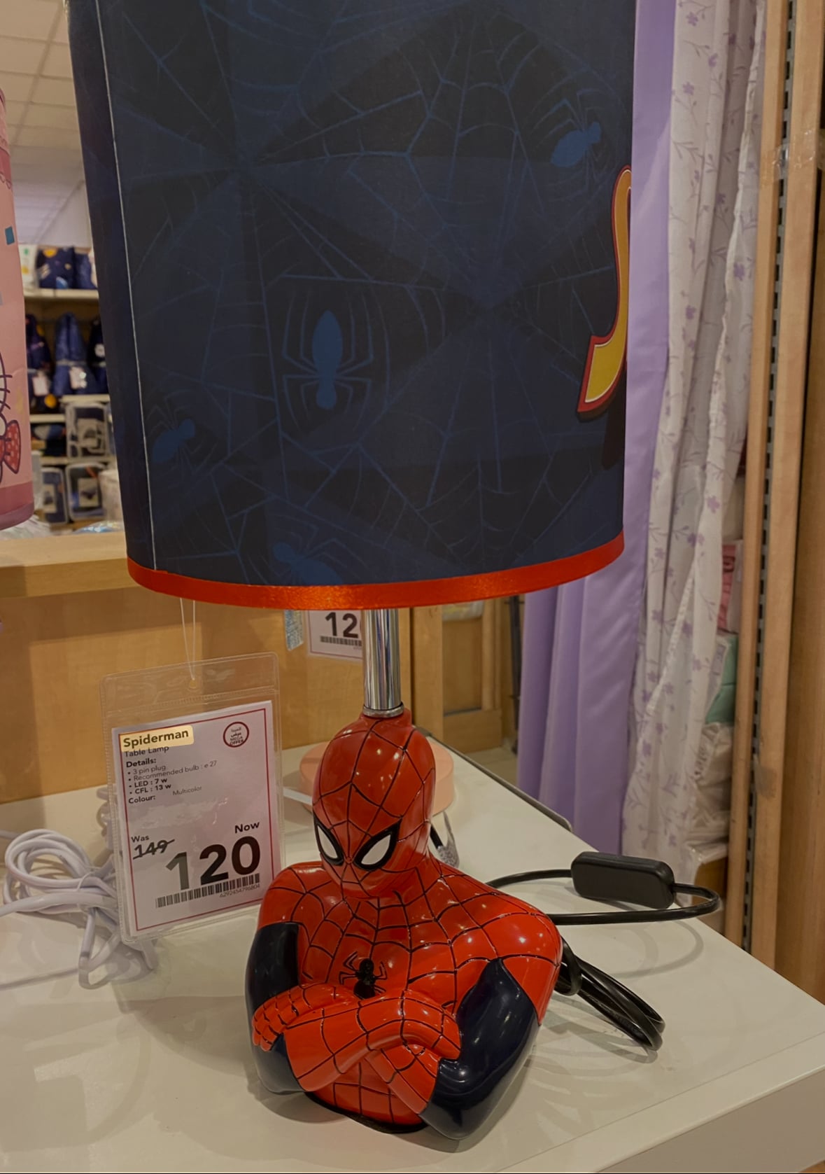 Spider Man table lamp - Image 4