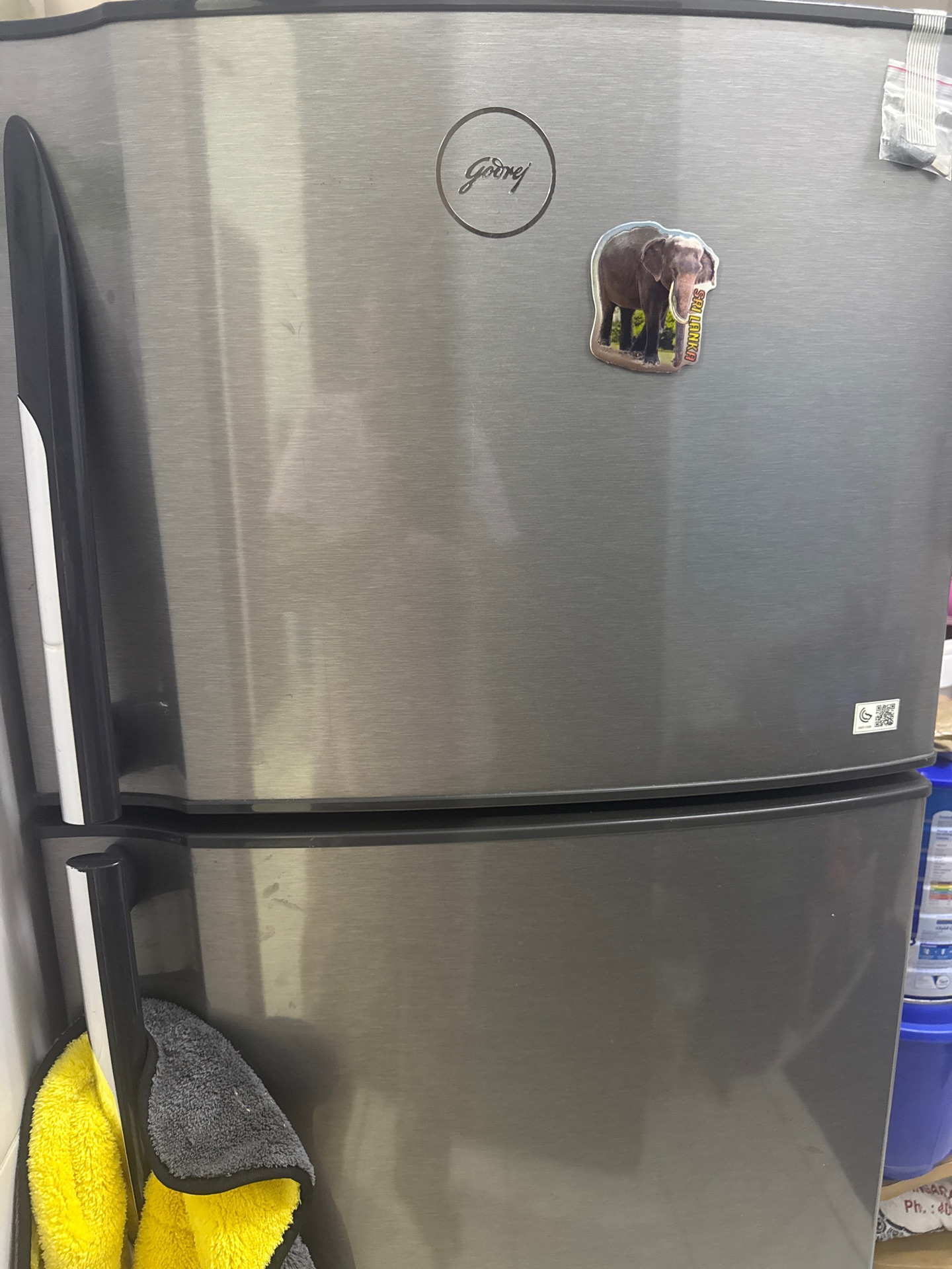 Godrej fridge 250L - Image 4