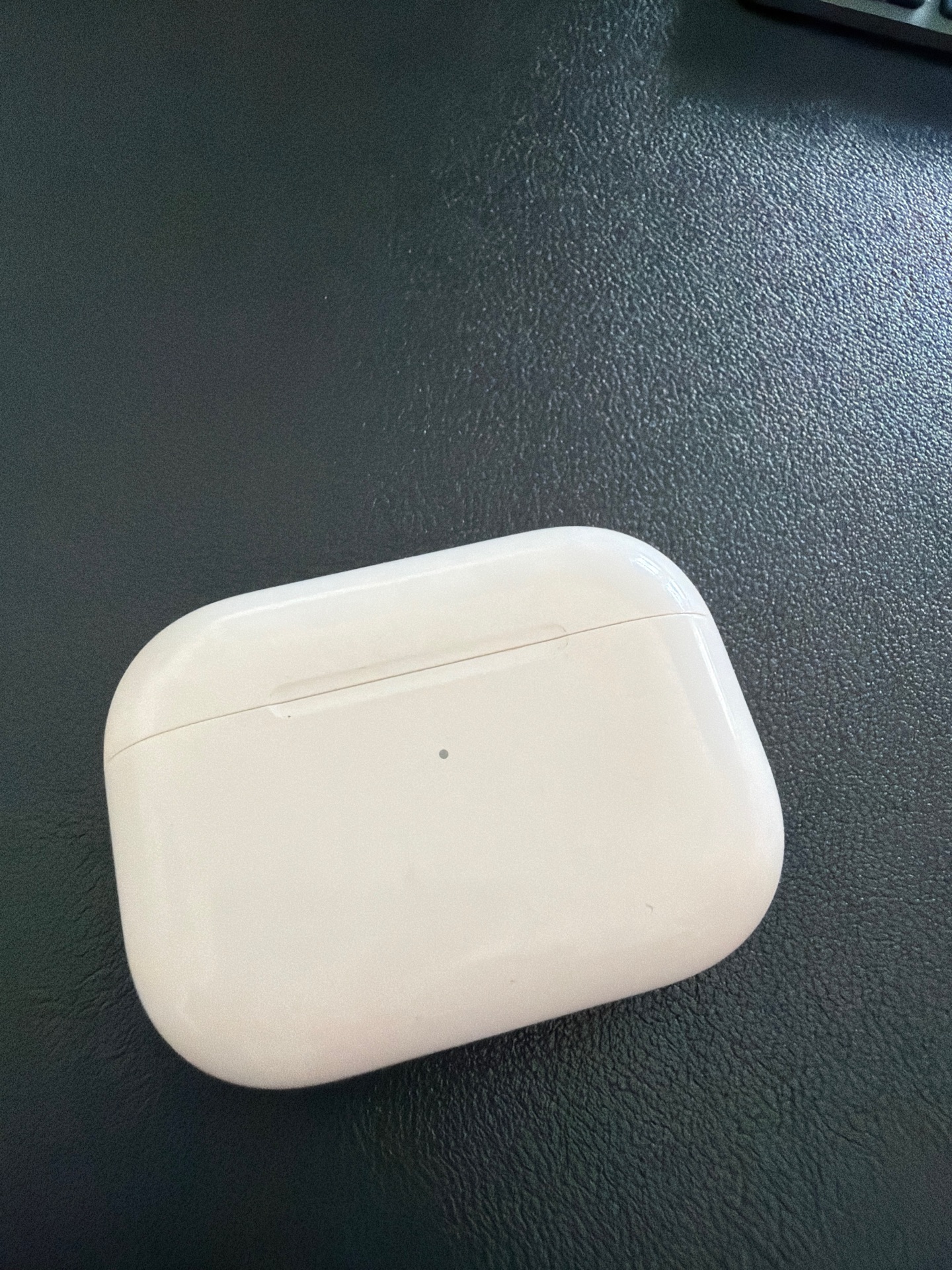 Apple AirPods Pro - Image 2