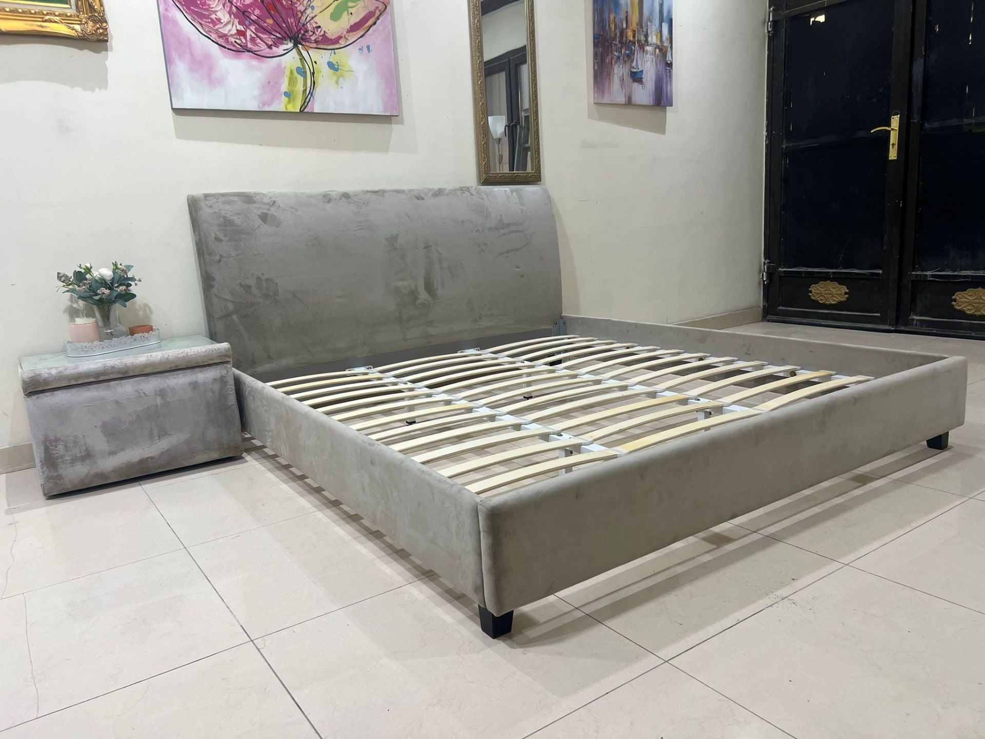 THE ONE branded king size bed for sale  - Image 6