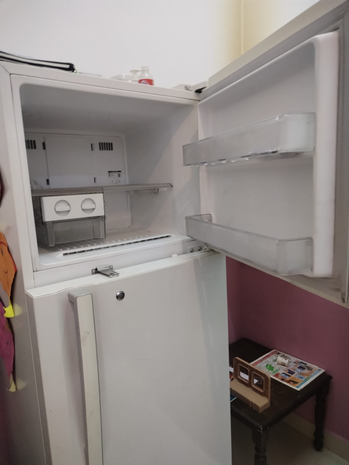 LG Refrigerator for Sale – Good Condition - Image 1