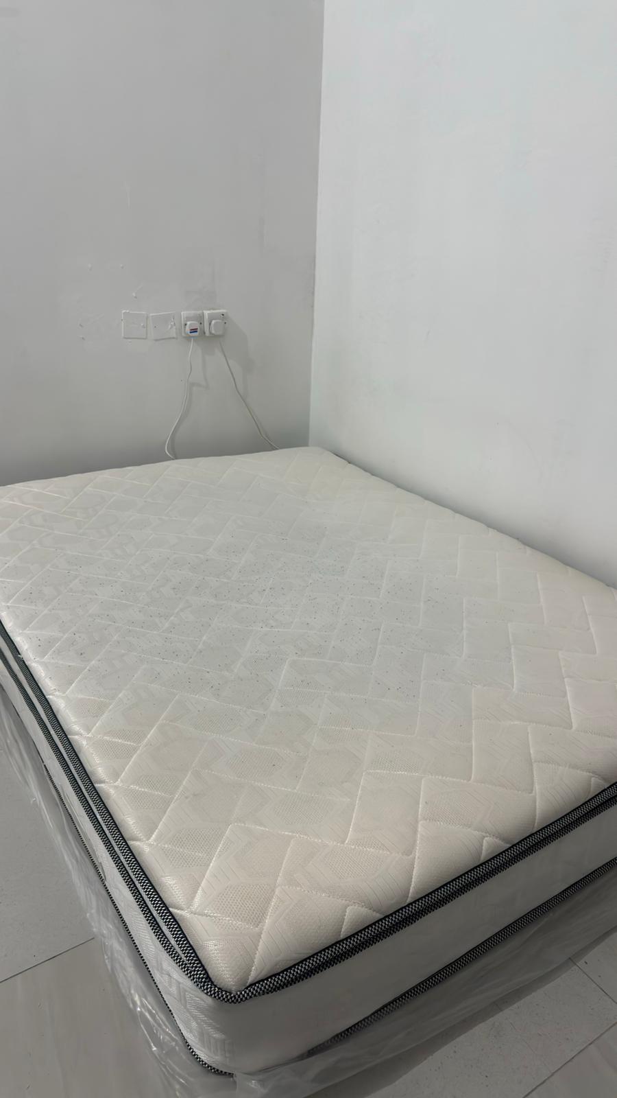 Spring Mattress with attached topper - Image 2