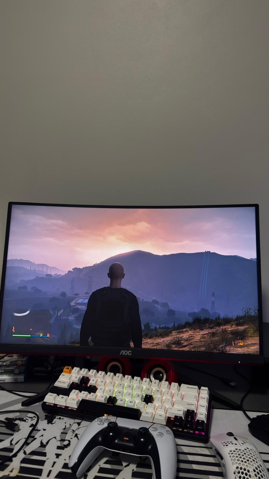 AOC Monitor - Image 4