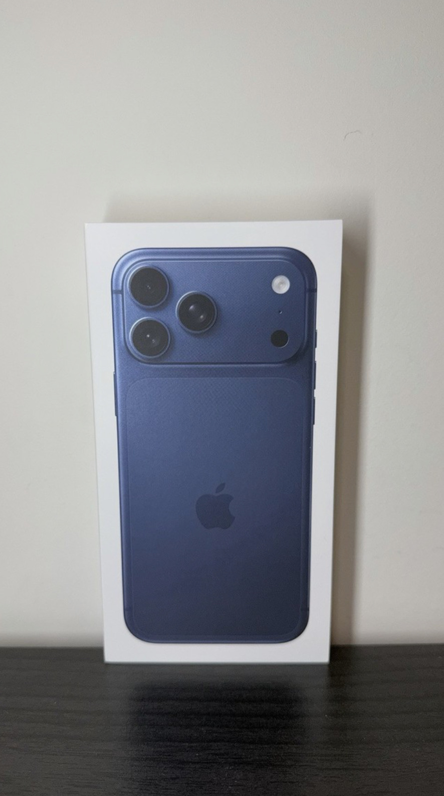 iPhone 17 pro Max 512g Blue - Image 3