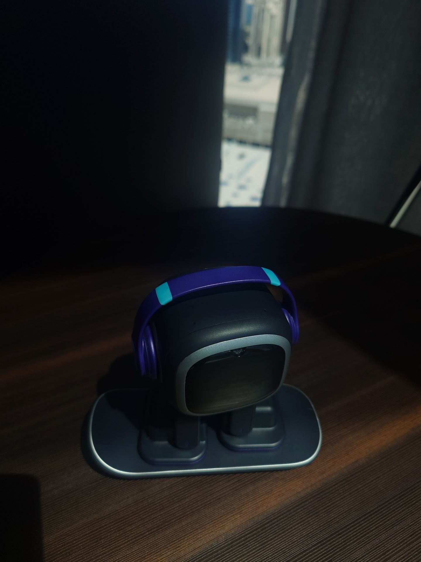 EMO AI Robot – Smart Desktop Companion :  EMO   –  - Image 3