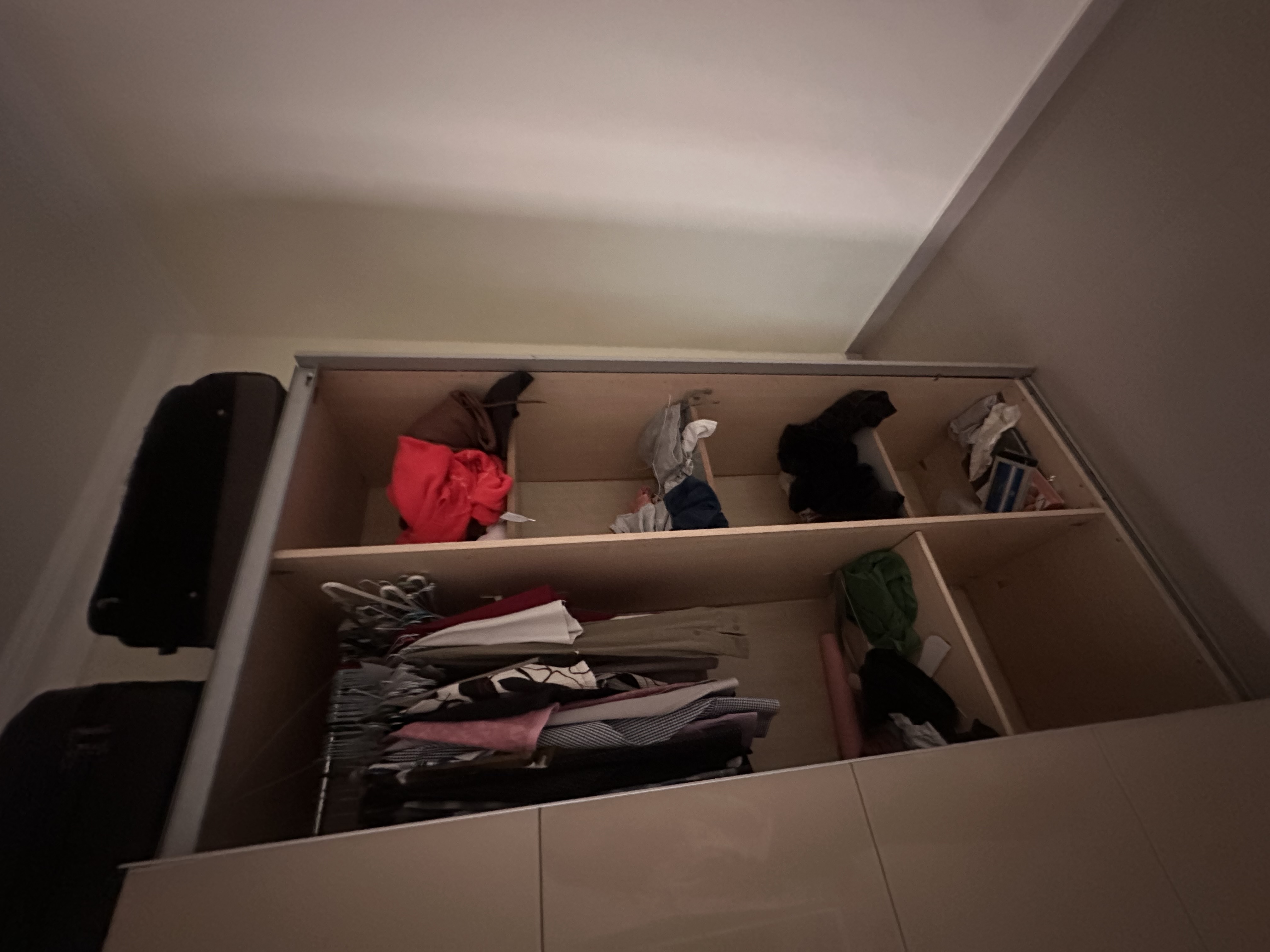 SLIDING DOOR - Image 2