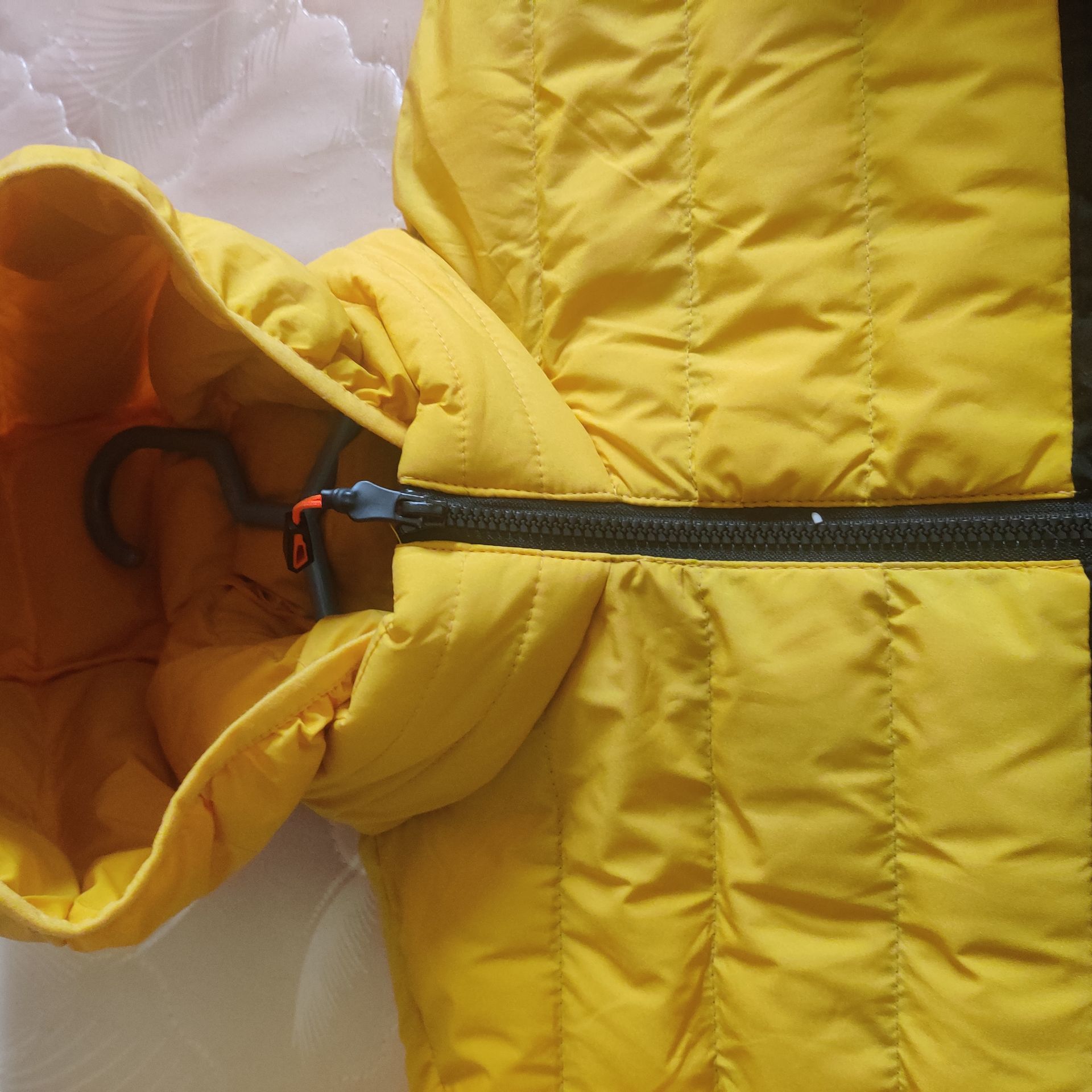 Puffer winter jacket with hoodie - Image 3
