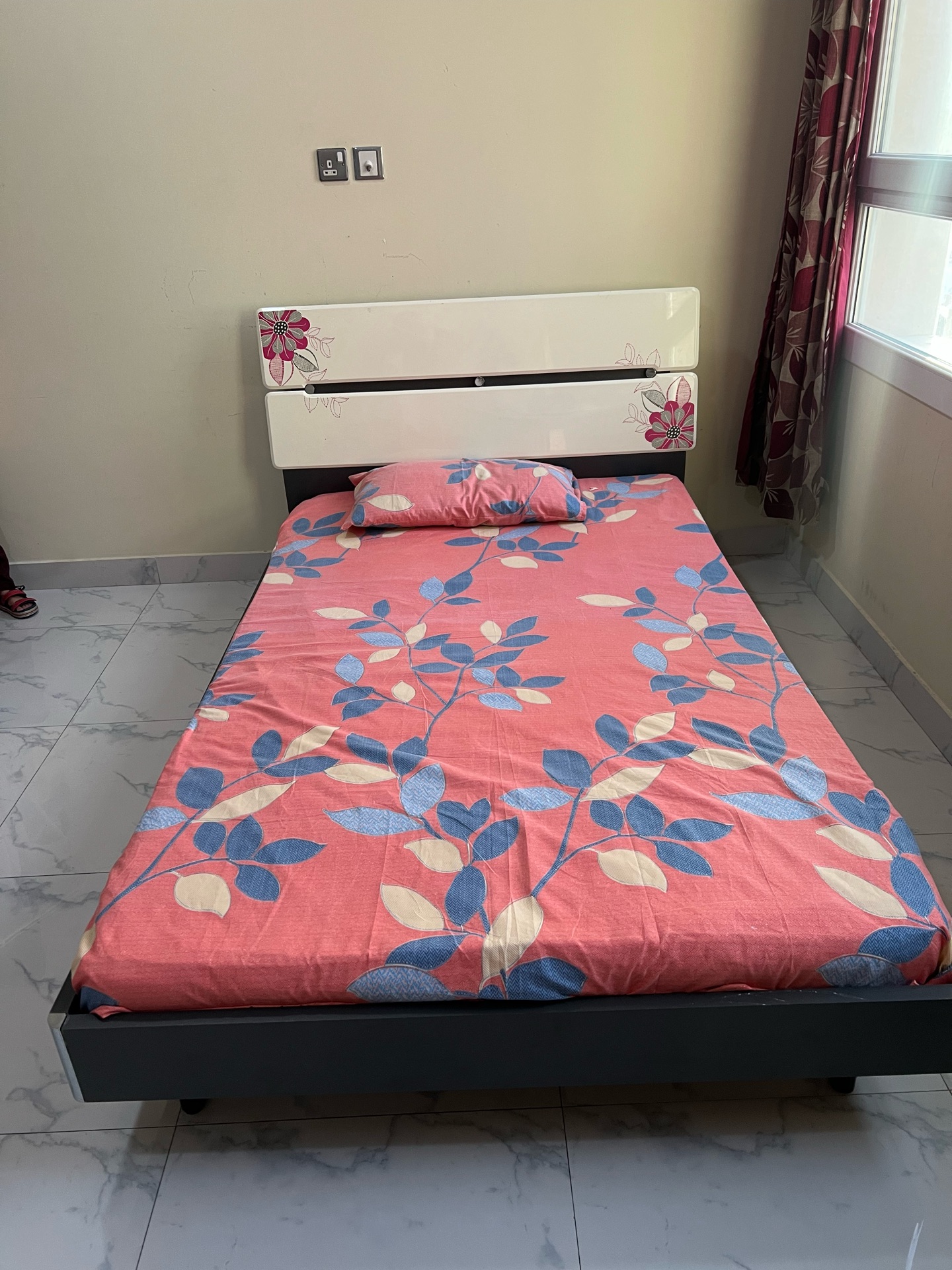 Home center kids bed - Image 1