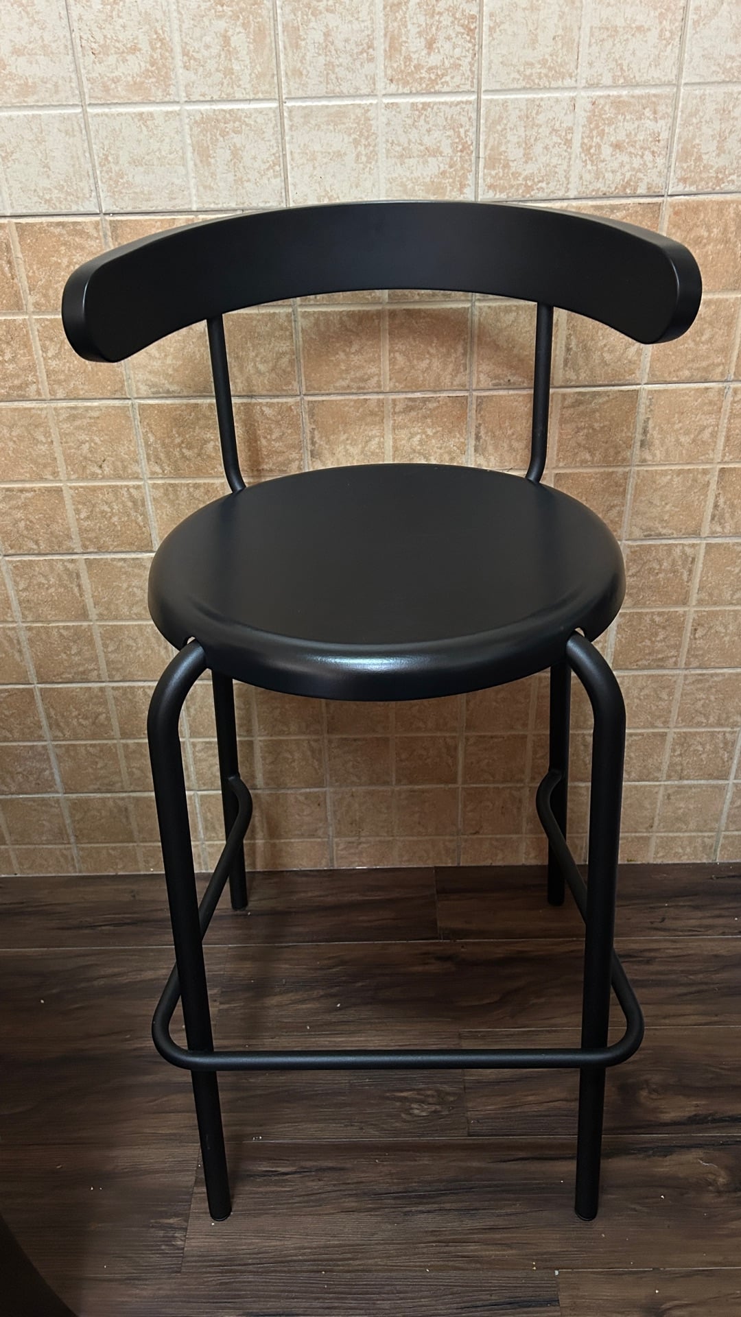 Counter high chair/ Bar Stool. - Image 1