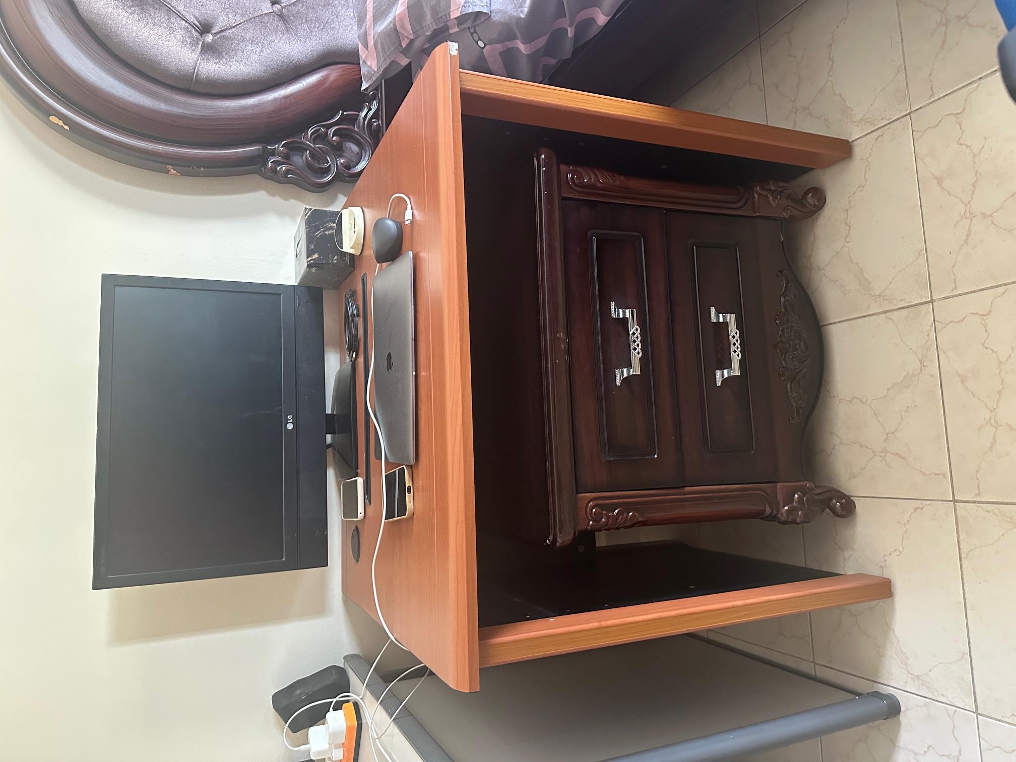 Household Items - Image 1
