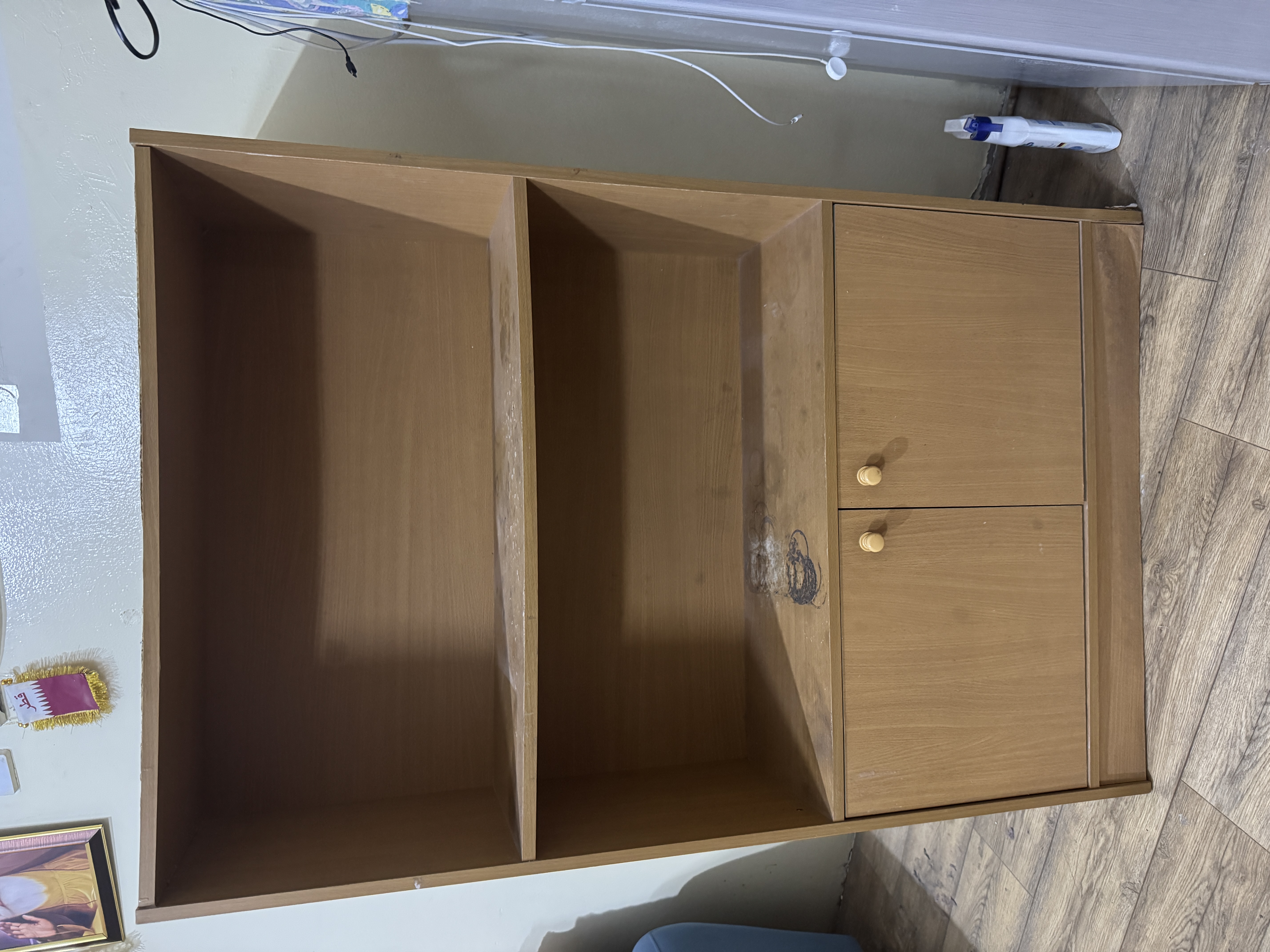 Shelves storage - Image 1
