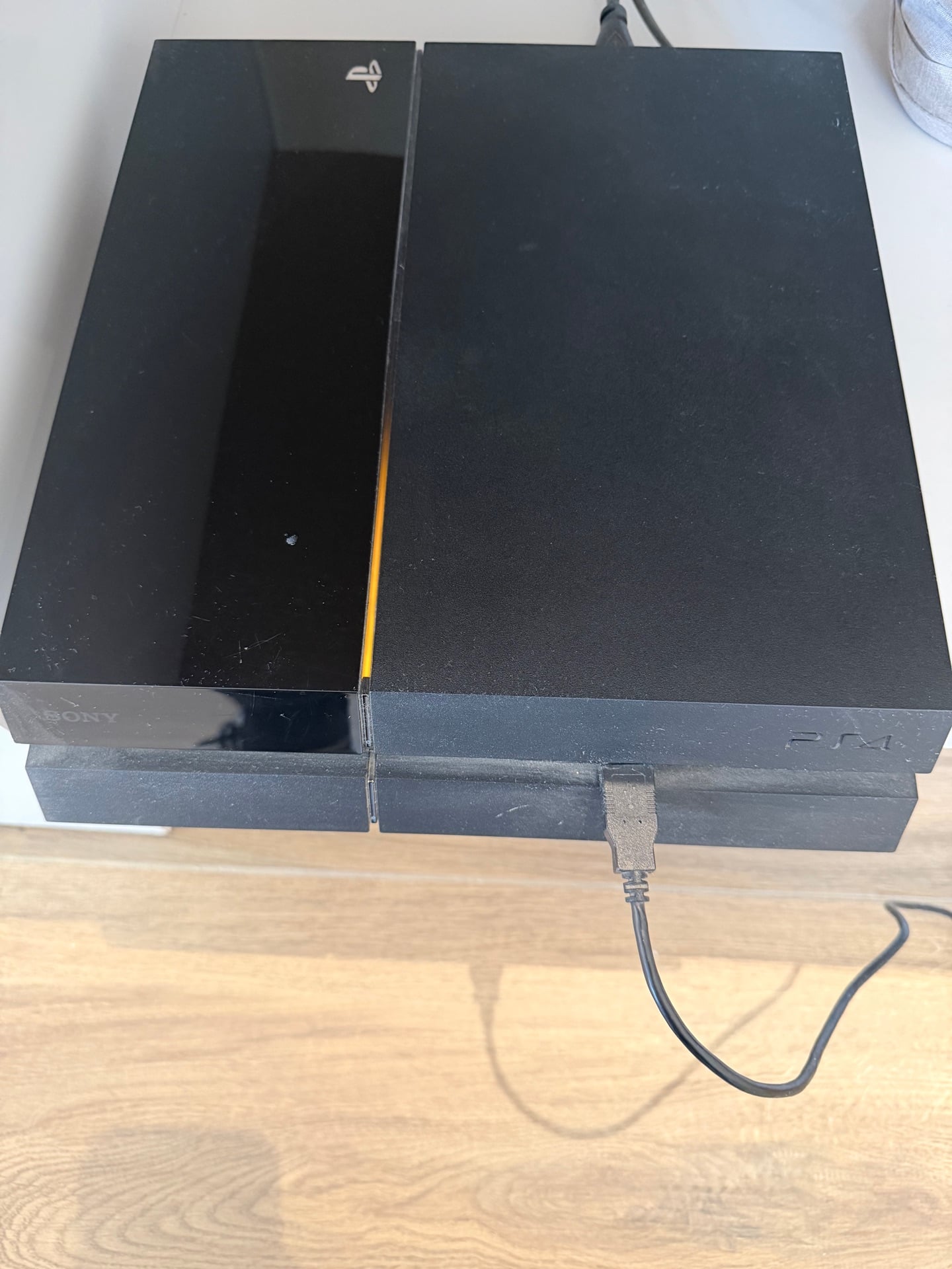 Sony Playstation PS4 - 500 GB - Image 4